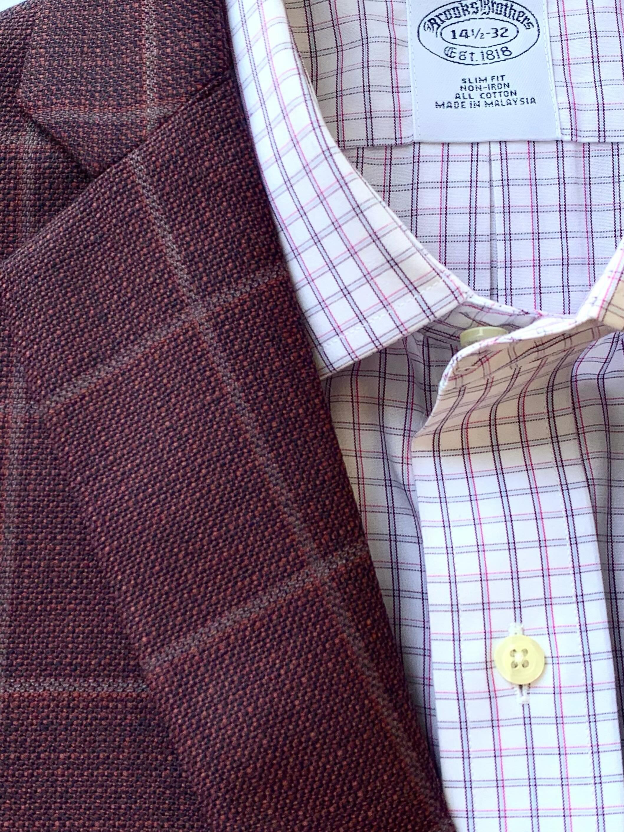 Tom James custom burgundy window pane sport, size 38S; Brooks Brothers dress shirt, size 14.5.
@tomjamesclothing @brooksbrothers