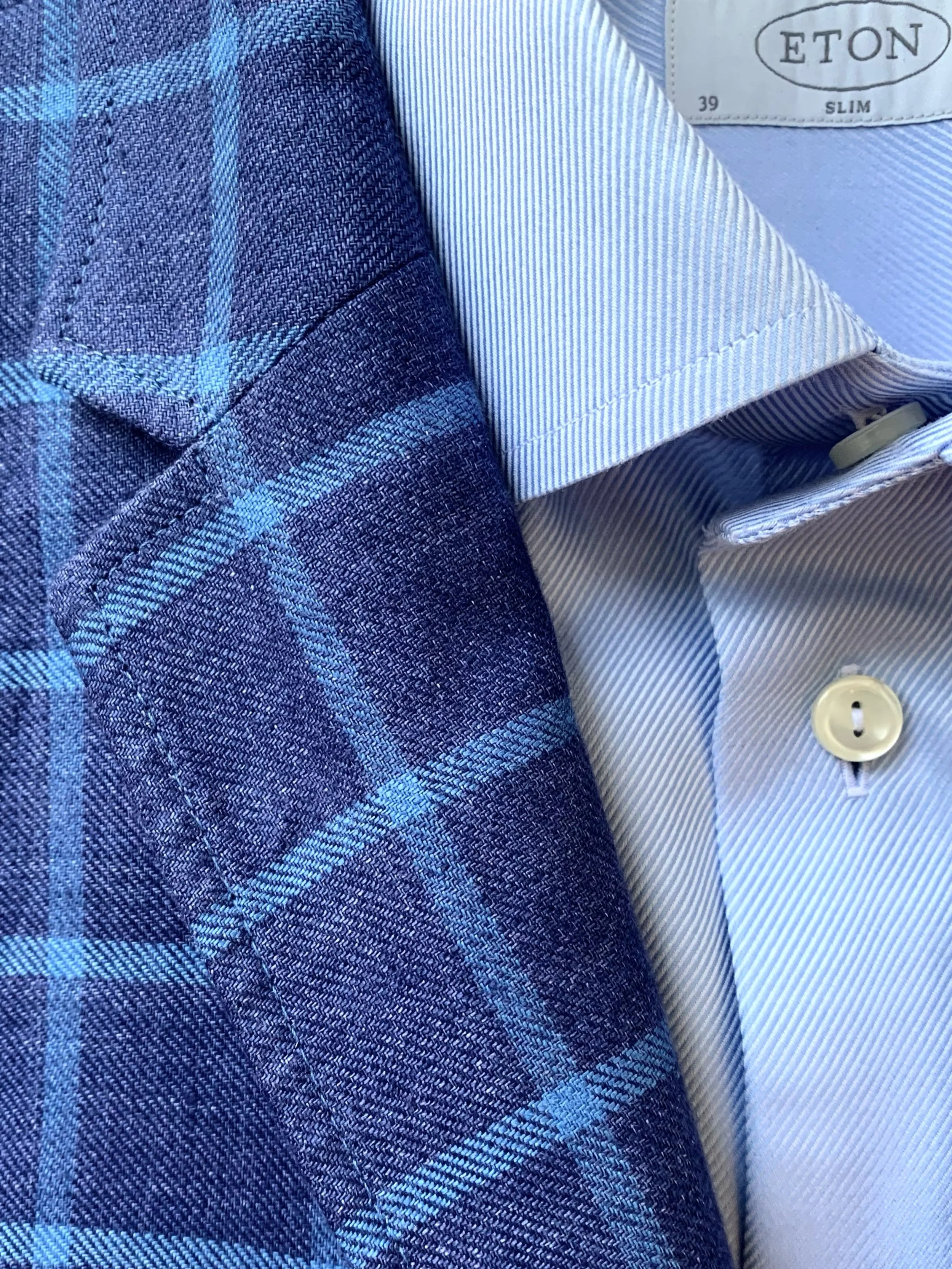 Sand of Copenhagen blue linen windowpane sport coat, size 40R; dress shirt from Eton, size 15.5 Slim.
@sand, @etonshirts