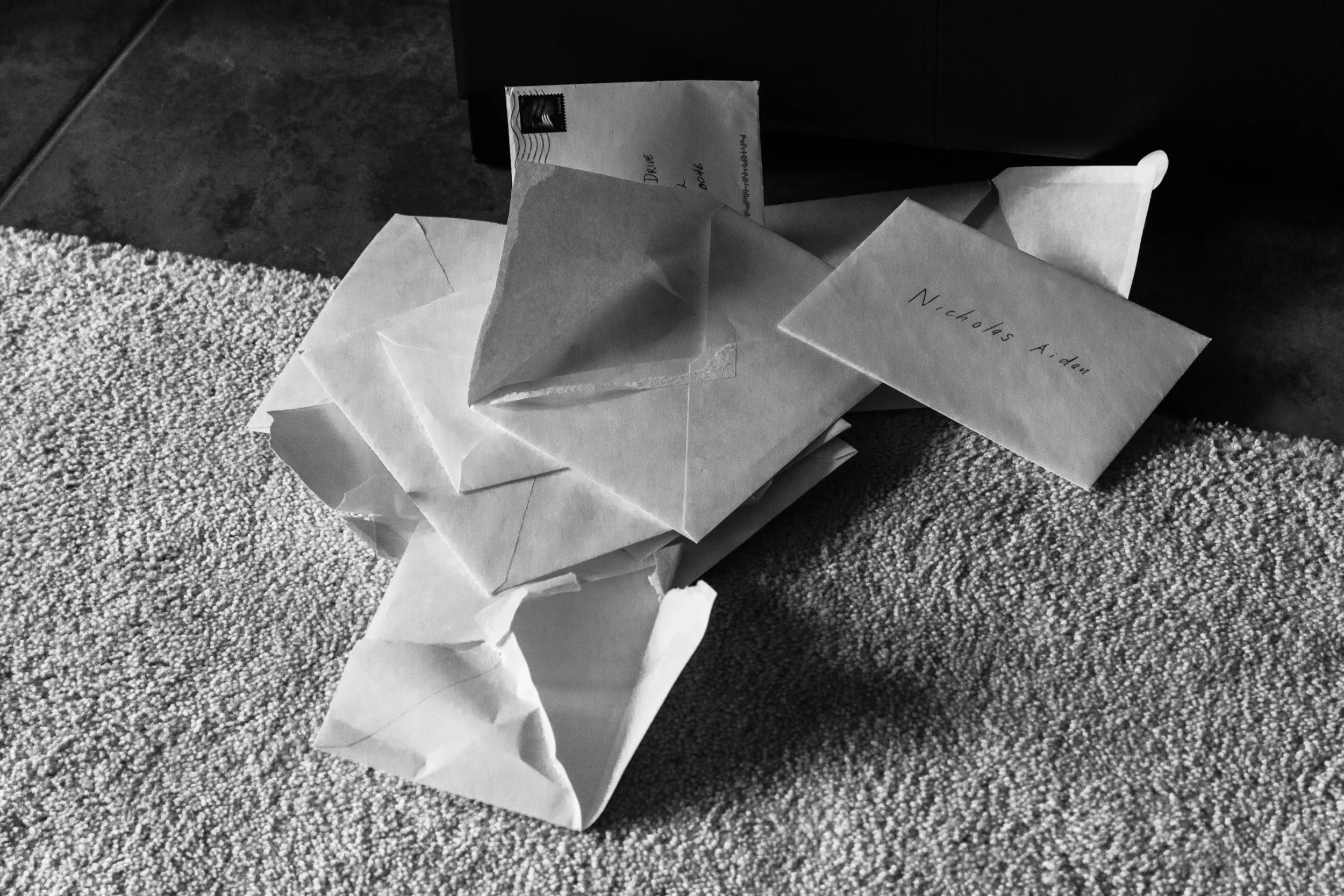 ENVELOPES_BW_N.jpg
