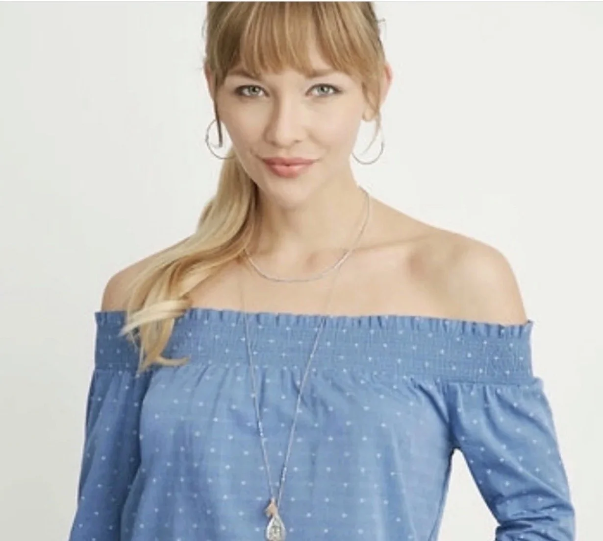 Stella & Dot Beauty Look – Makeup and Hair by Celebrity Makeup Artist Christina Flach