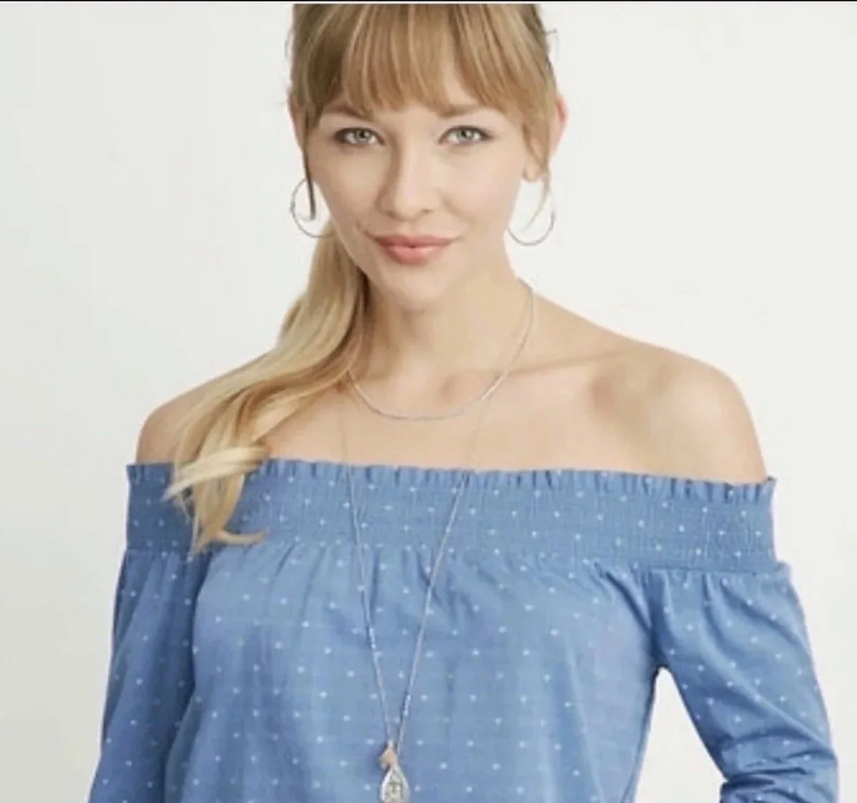 Stella & Dot Beauty Look – Makeup and Hair by Celebrity Makeup Artist Christina Flach