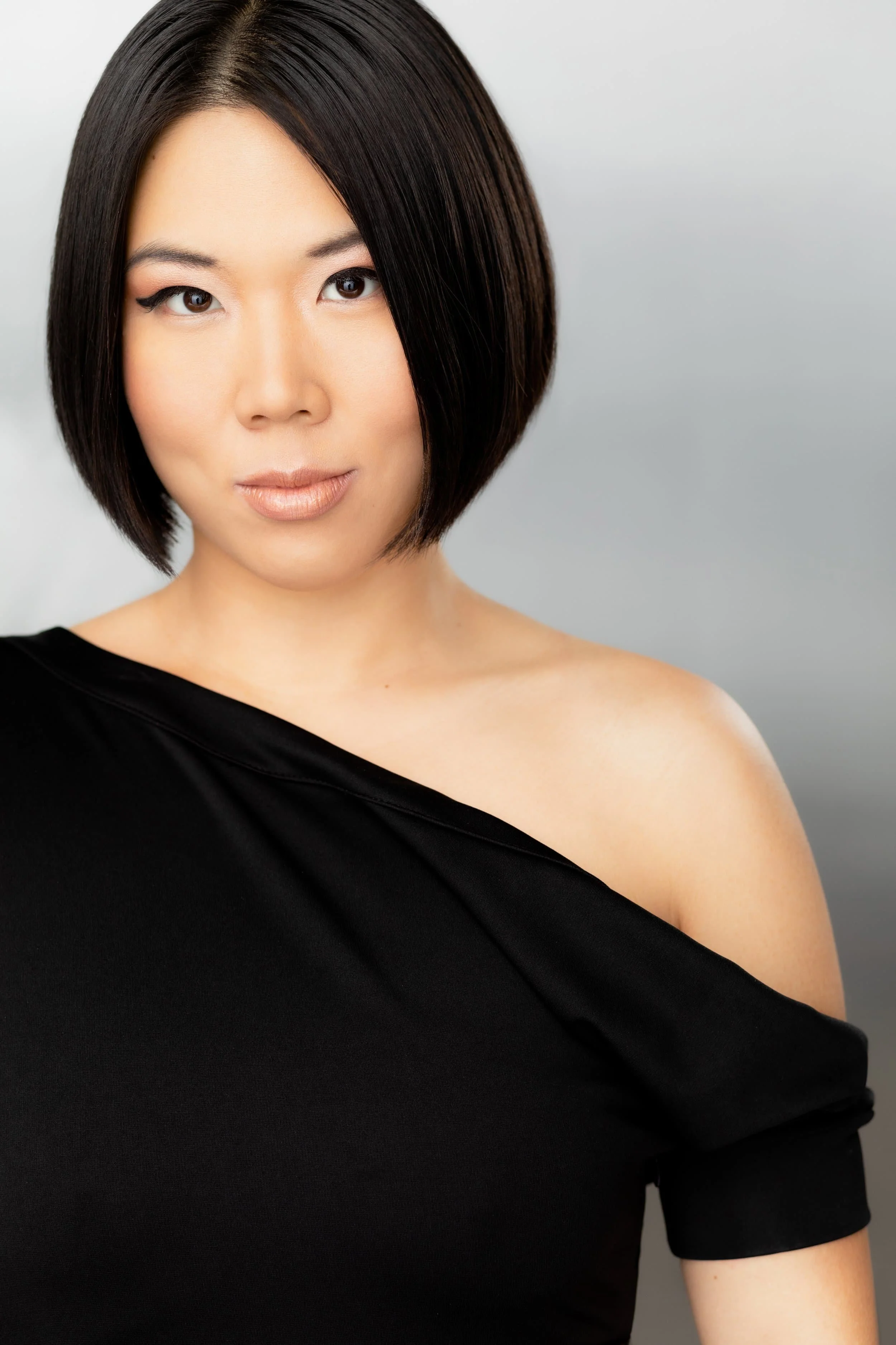 Sleek Bob Hair and Makeup in San Francisco by Celebrity Makeup Artist Christina Flach