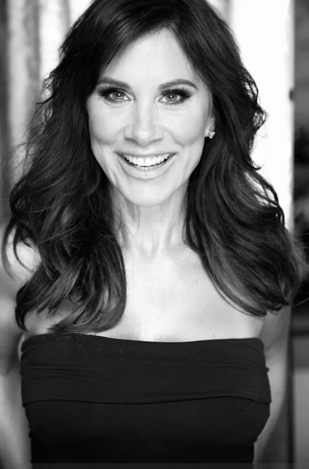 Christina Flach celebrity makeup artist San Francisco professional headshot beauty  expert
