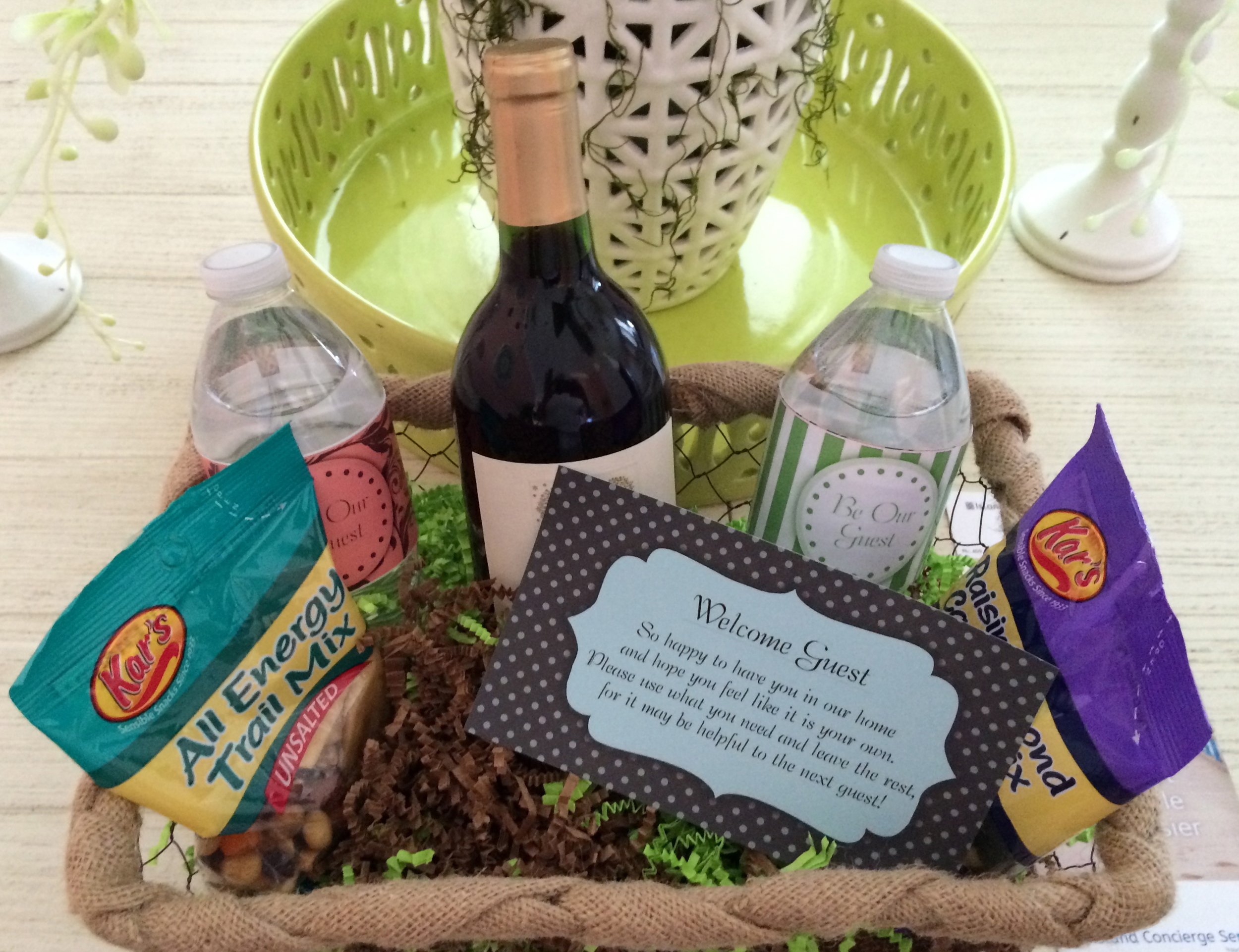 Guest Amenity Basket 