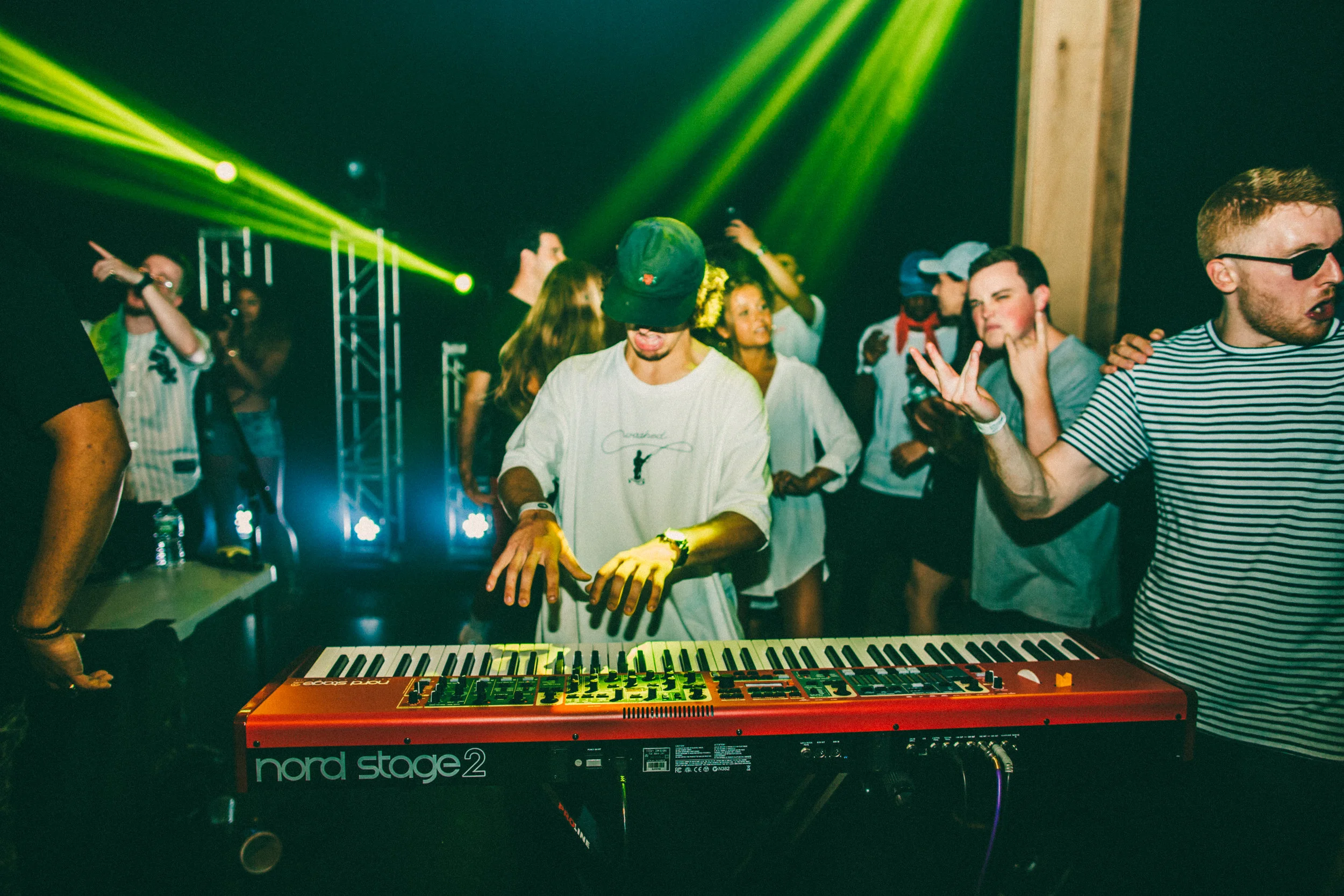 SHOW-19.jpg