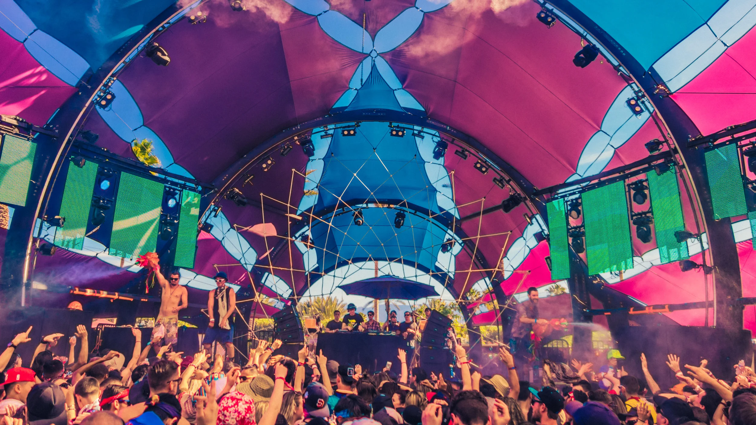 coachella friday-4.jpg