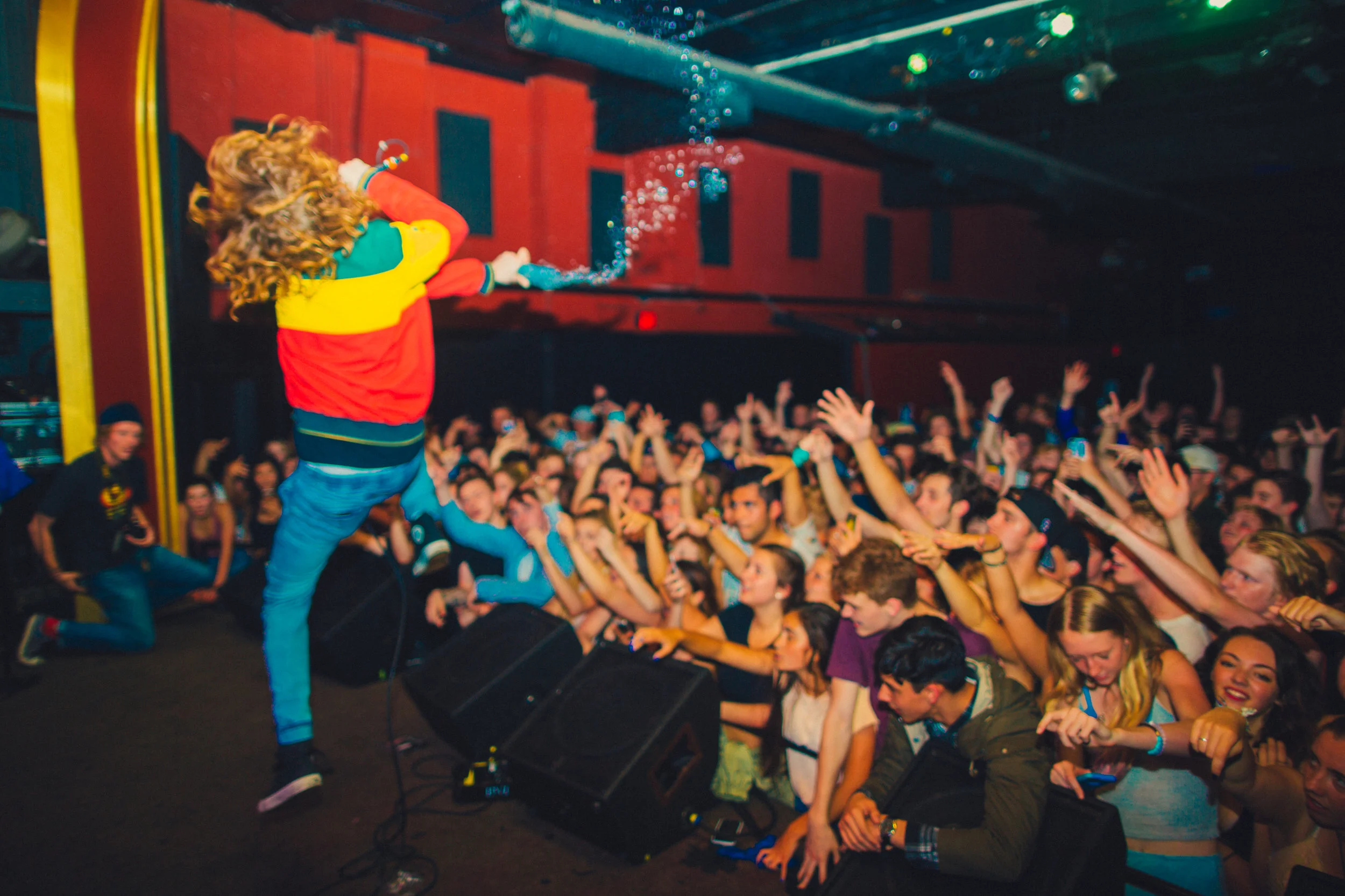 show show-4.jpg