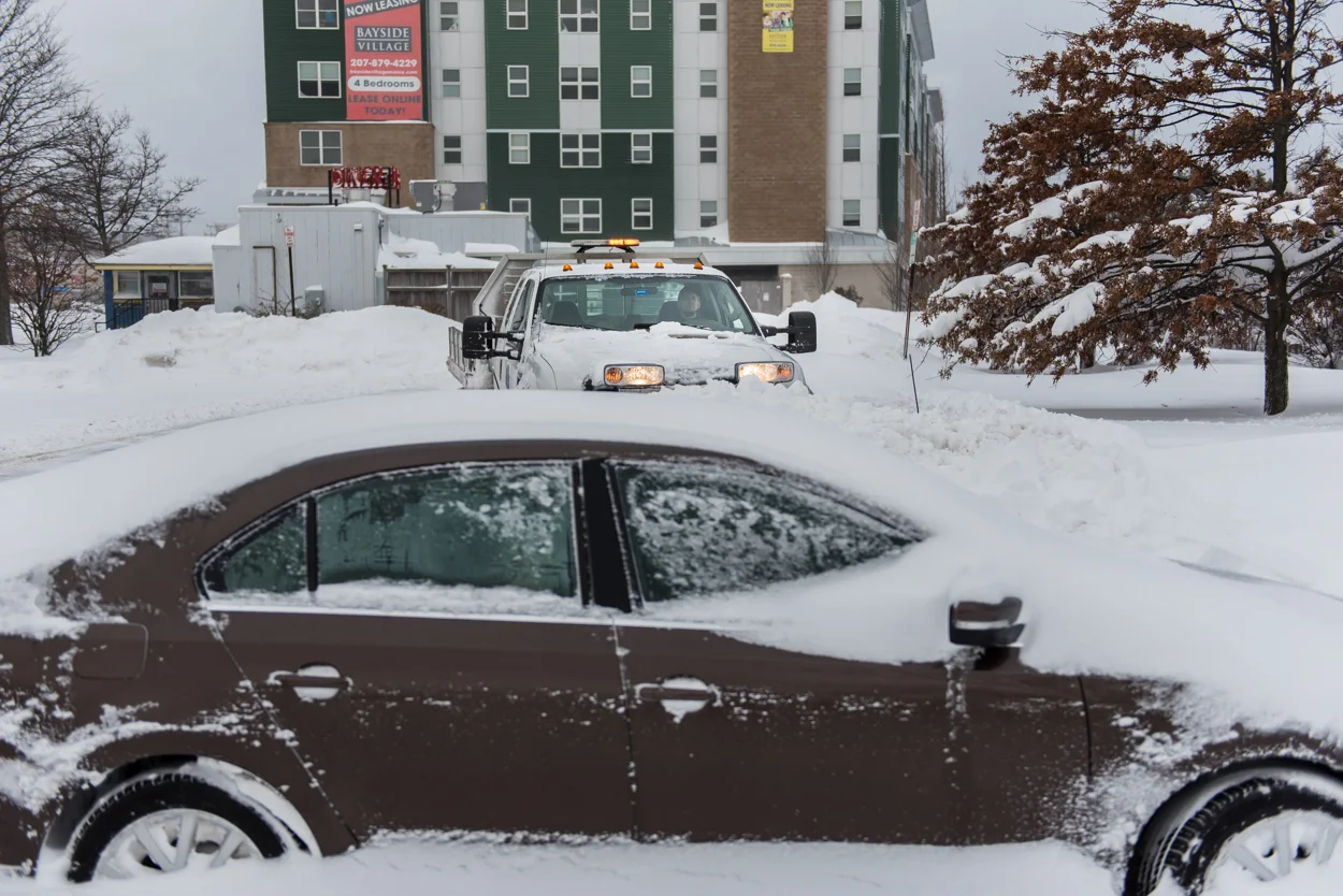 8:22am – Parking lot off Marginal Way.