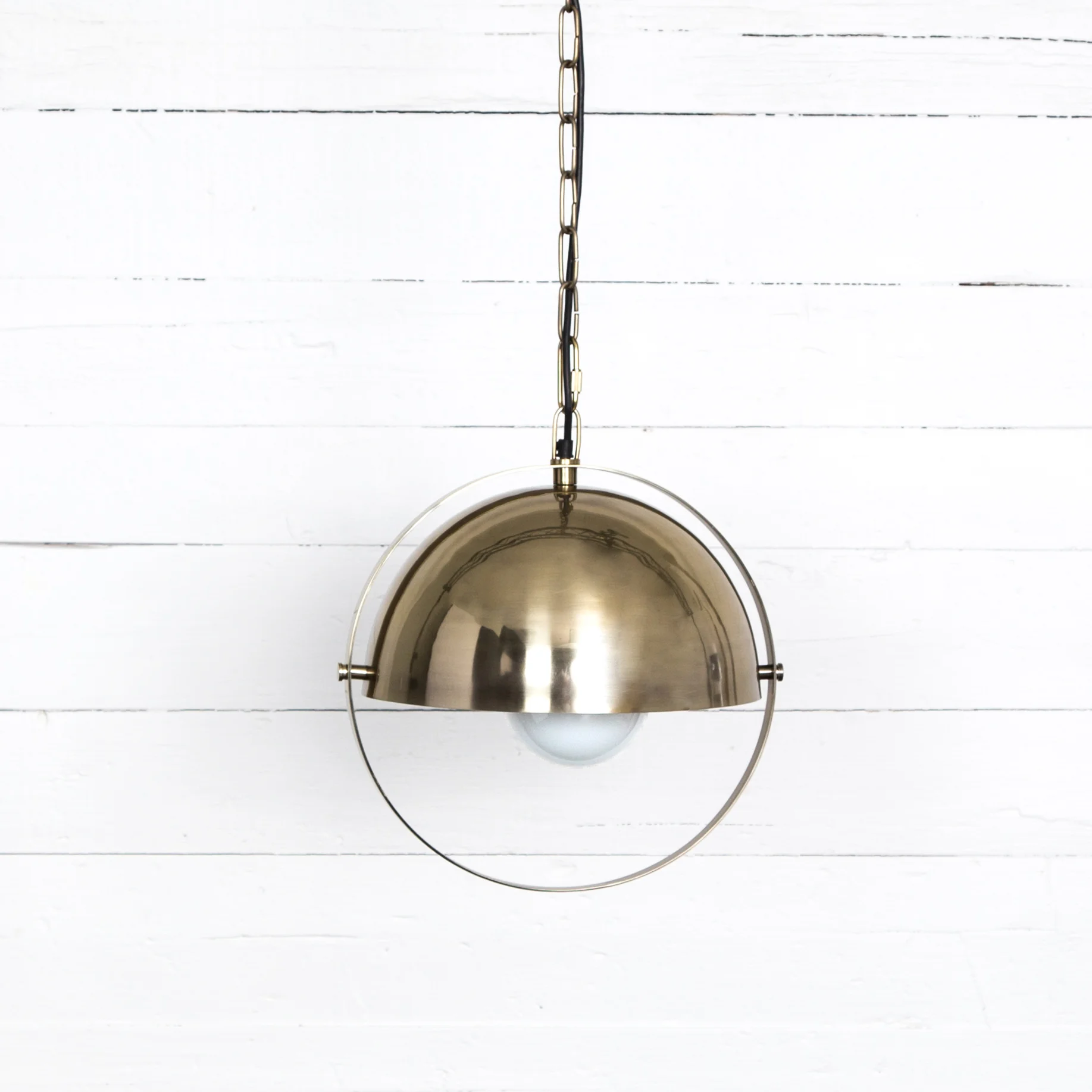 DISTANCE PENDANT