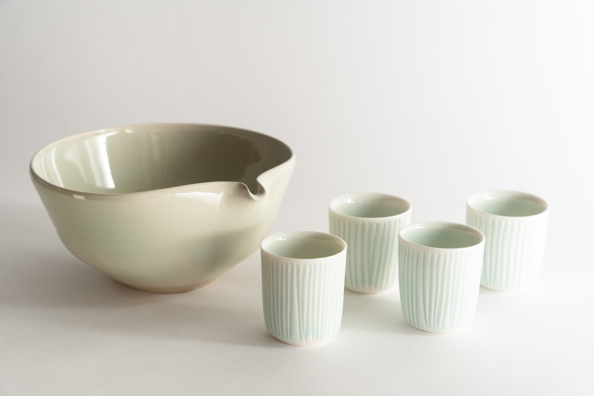 Sake Serving Set with 4 Cups
