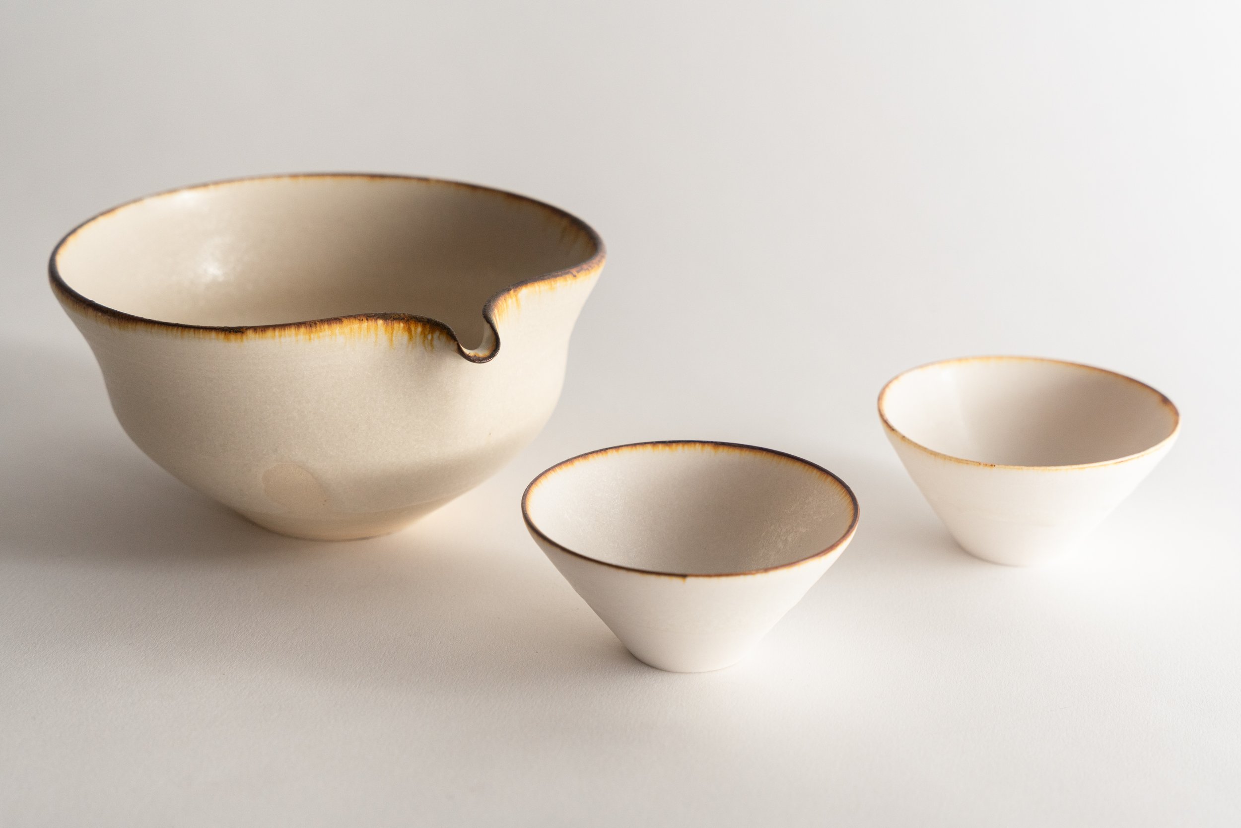 "Kawakujira" Sake Serving Set