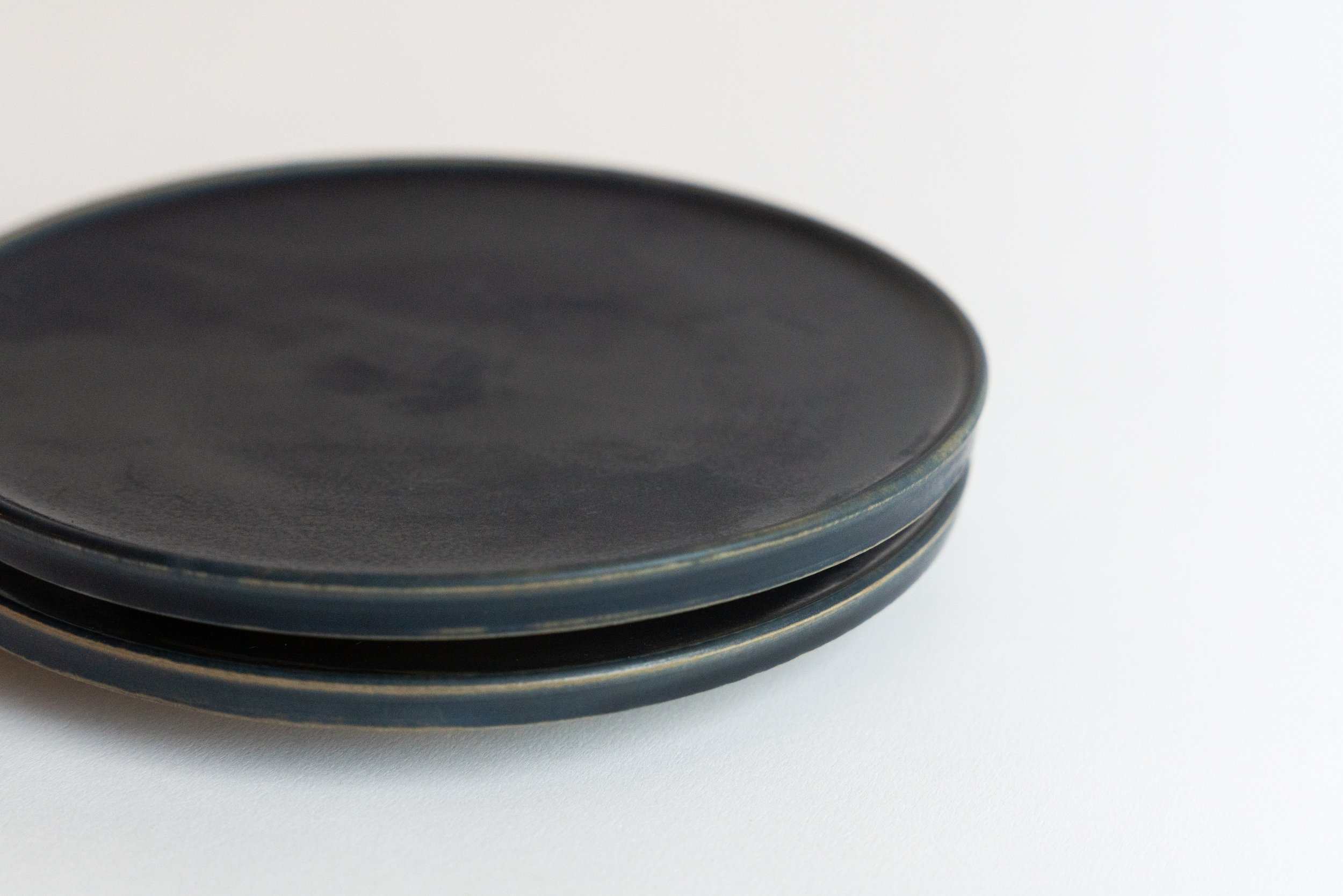 Set of 2 Ruri Plates