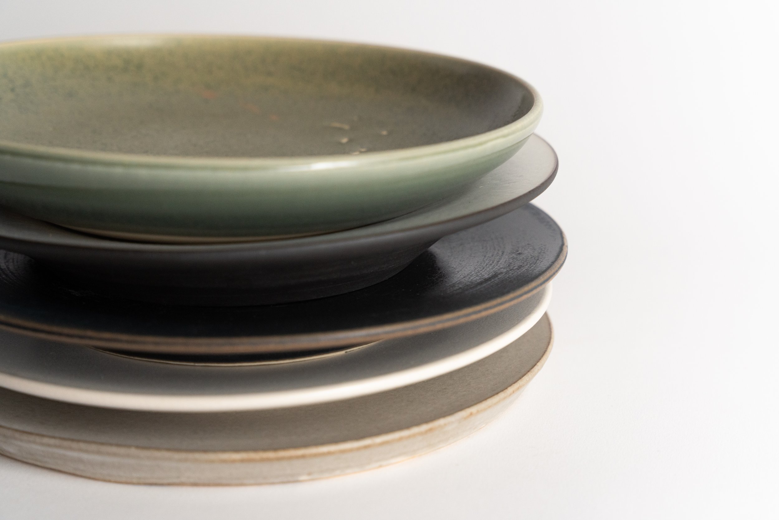Set of 5 Dishes and Plates