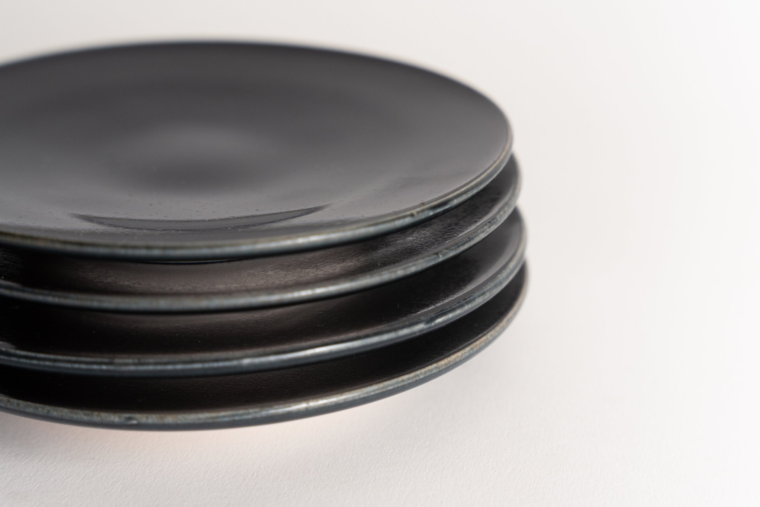 Set of 4 Navy Plates