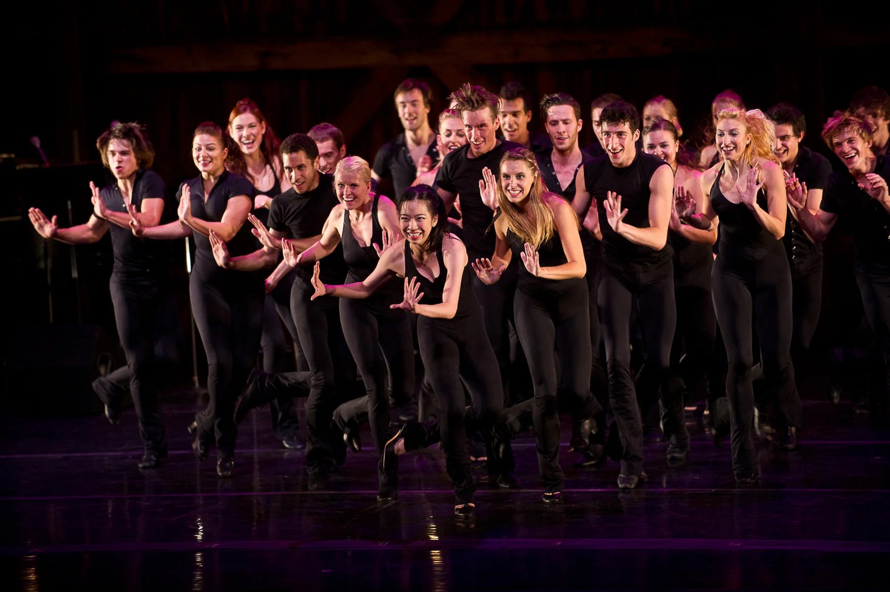 TheSchoolatJacobsPillow_JazzMusicalTheatreDanceProgram_2011ChristopherDuggan015.jpg