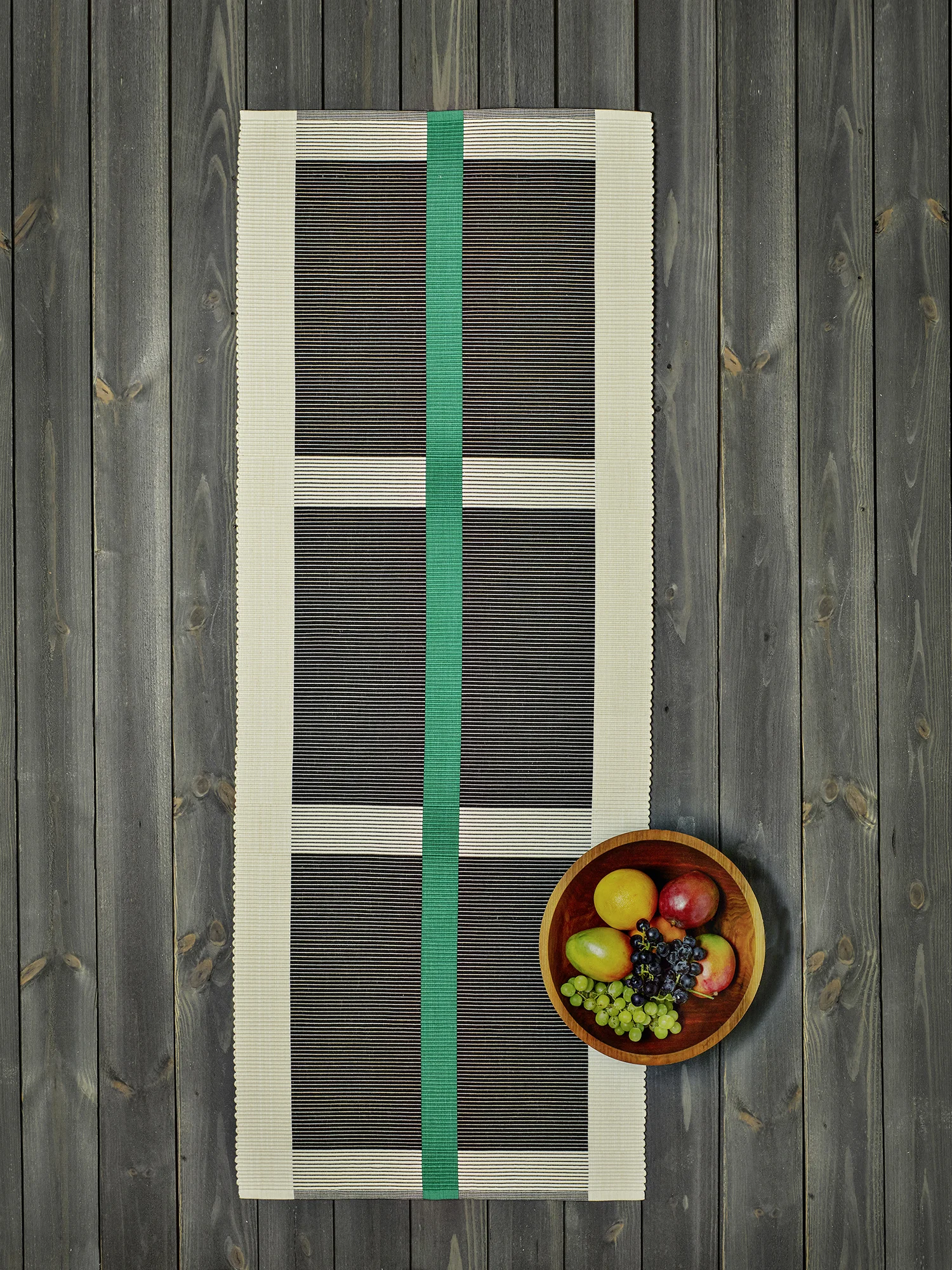 Calcada Rug in Emerald