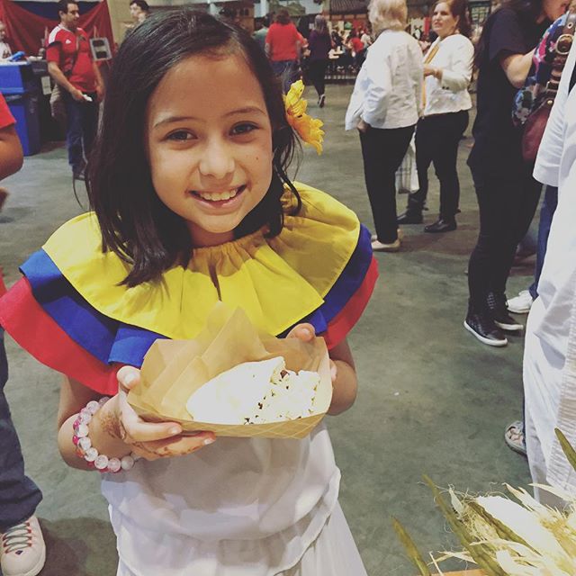 How cute is she?! #venezuela #arepasvenezolanas #arepas #venezuela