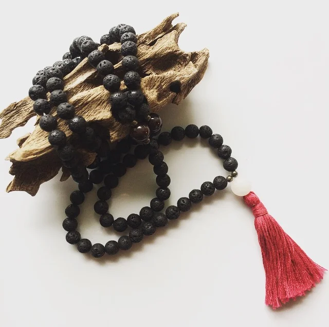 THE MAHALACHME MALA