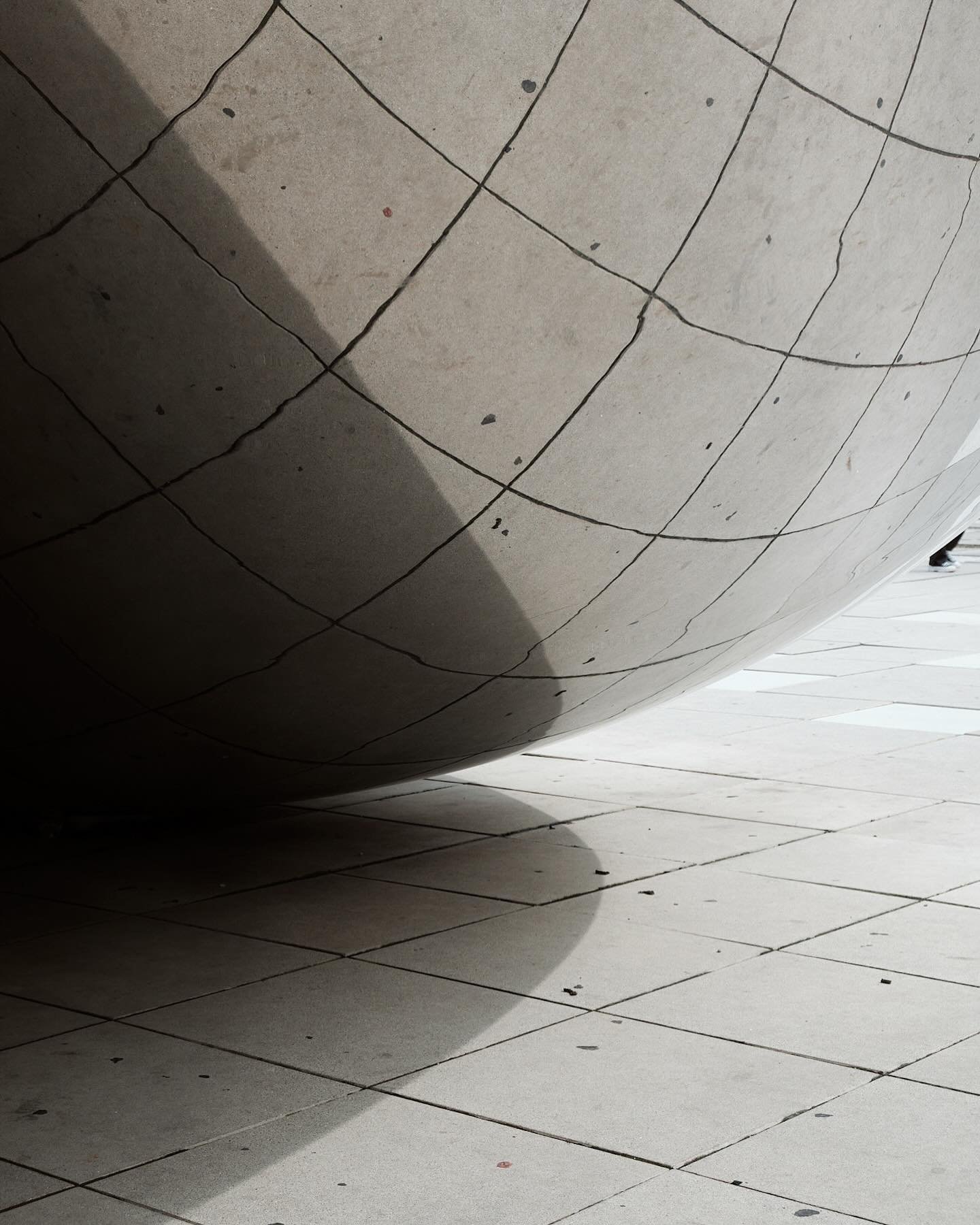 Desaparecida en Cloud Gate

#fujifilm #chicago #2023 #cloudgate #sculpture #thebean #anishkapoor