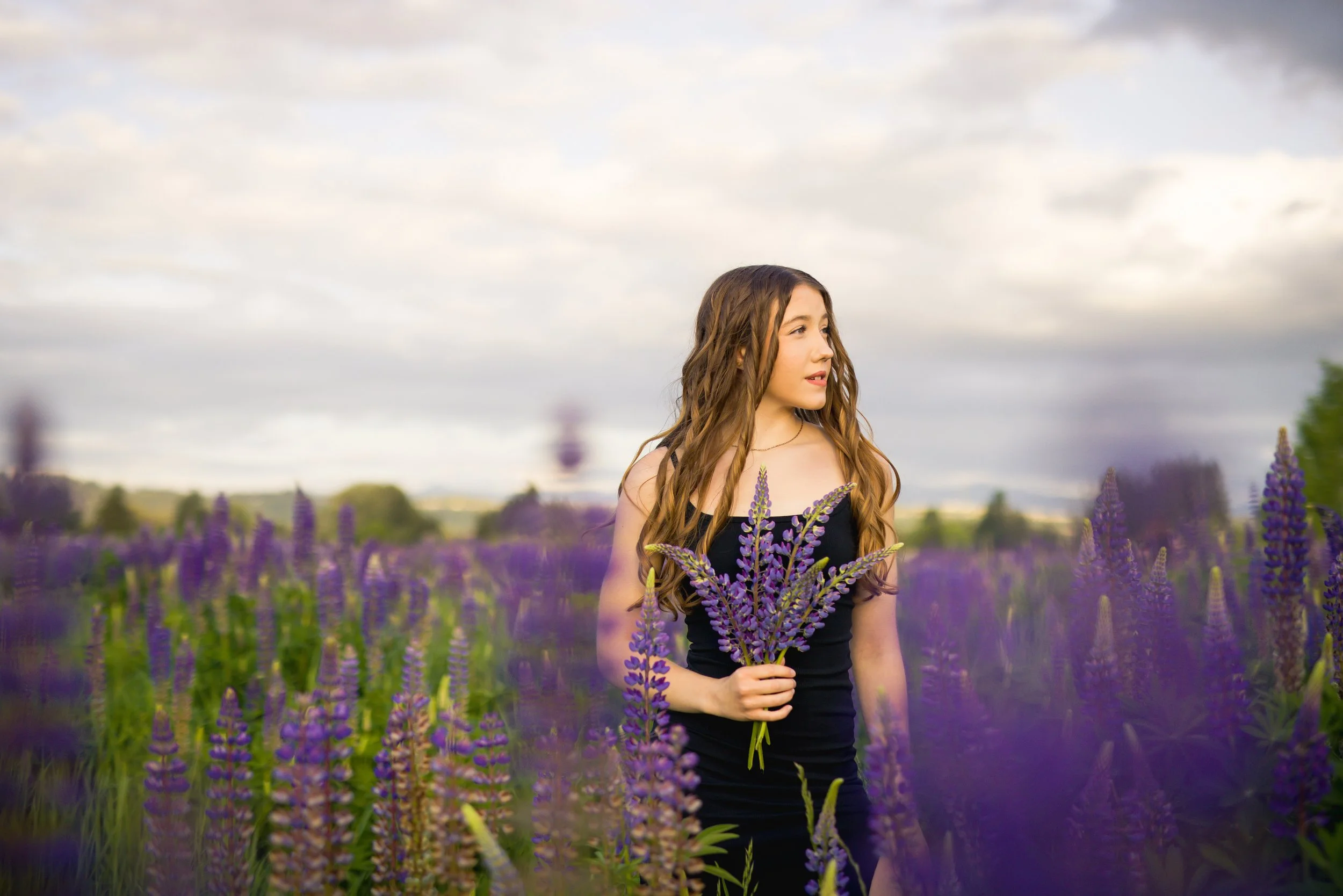 20-Azariah Senior Spring -49.JPG