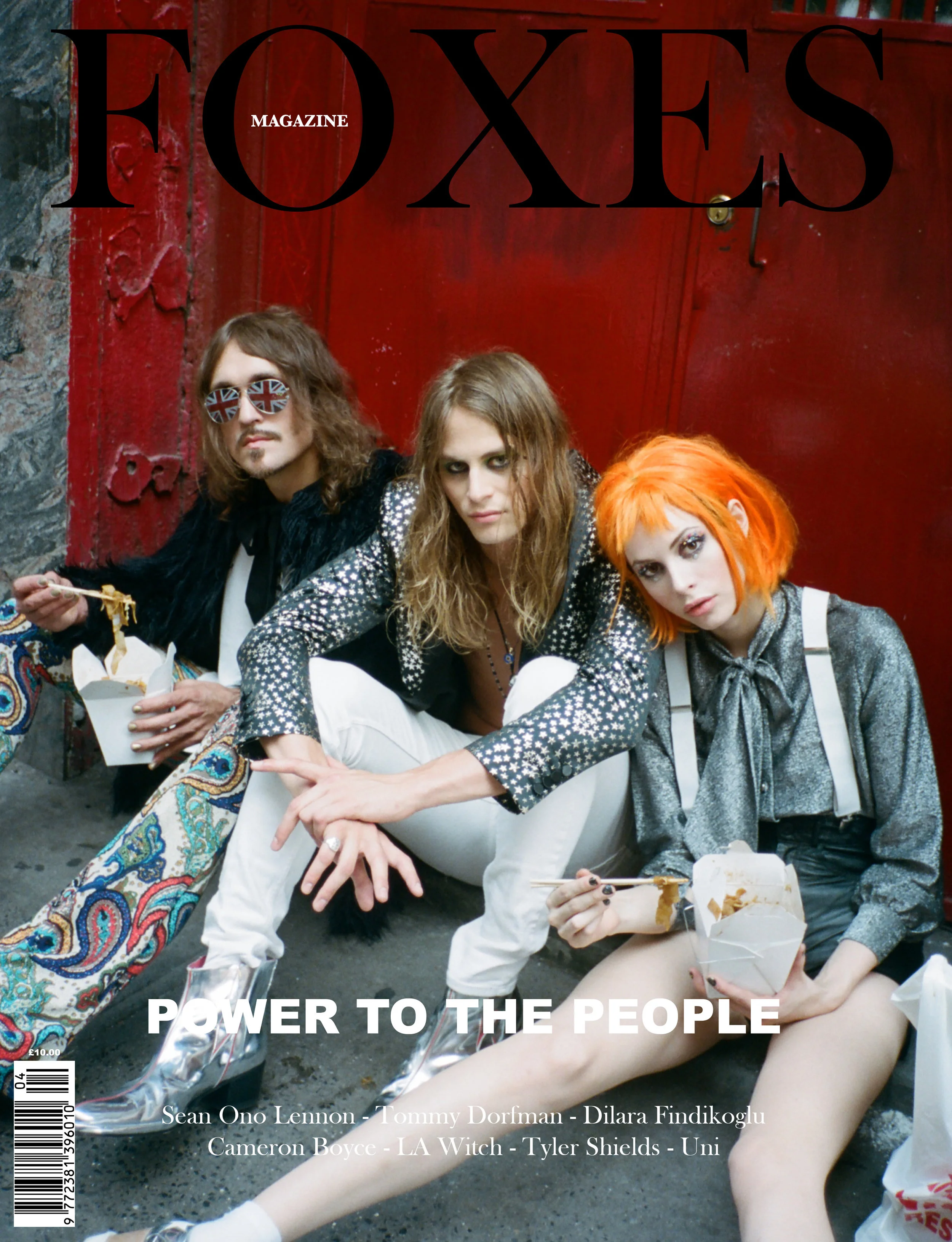 FOXES_MAGAZINE_UNI_COVER.jpg
