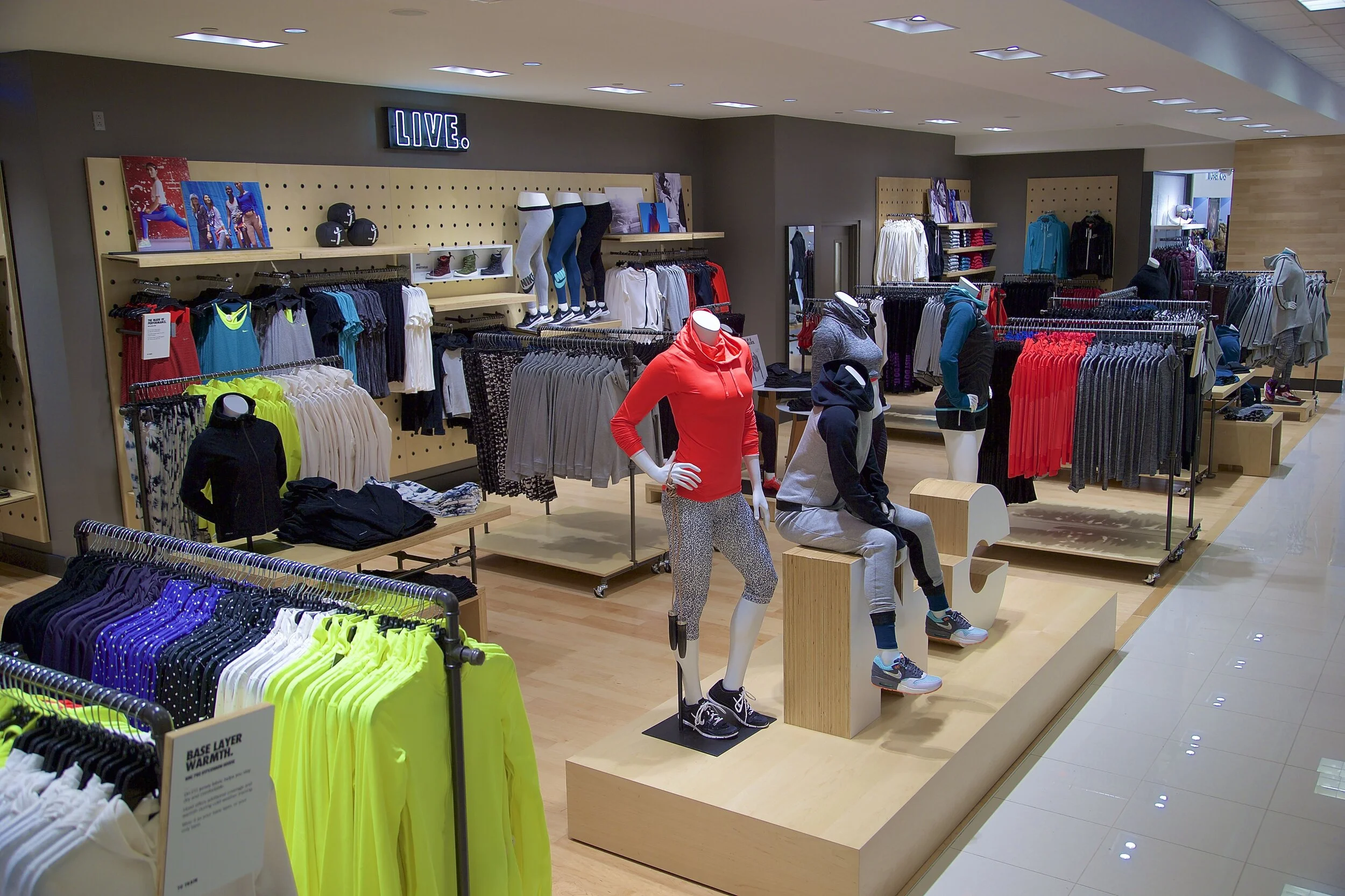 228 2014 JohnTrohaPhotography E23Q0292.jpeg