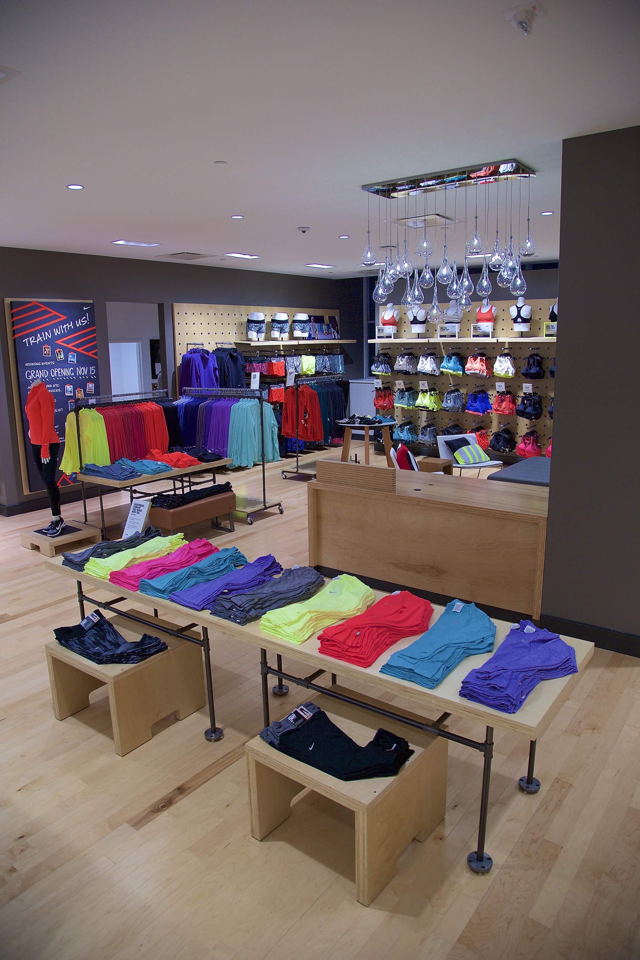 295 2014 JohnTrohaPhotography E23Q0624.jpeg