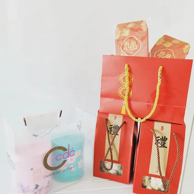 Sweet gestures from clients & partners.
Heng Ong Huat !!!