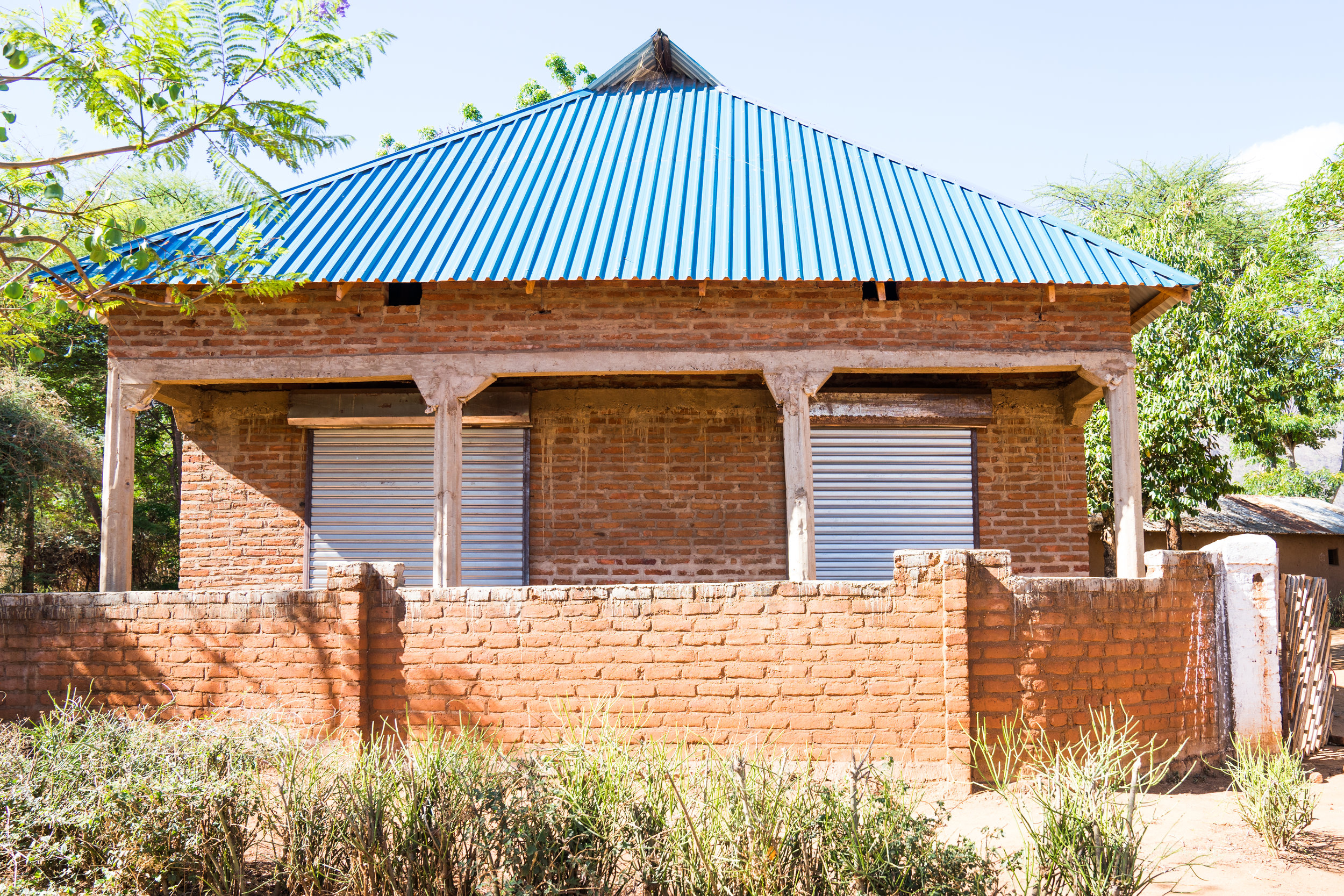 Build a school shop