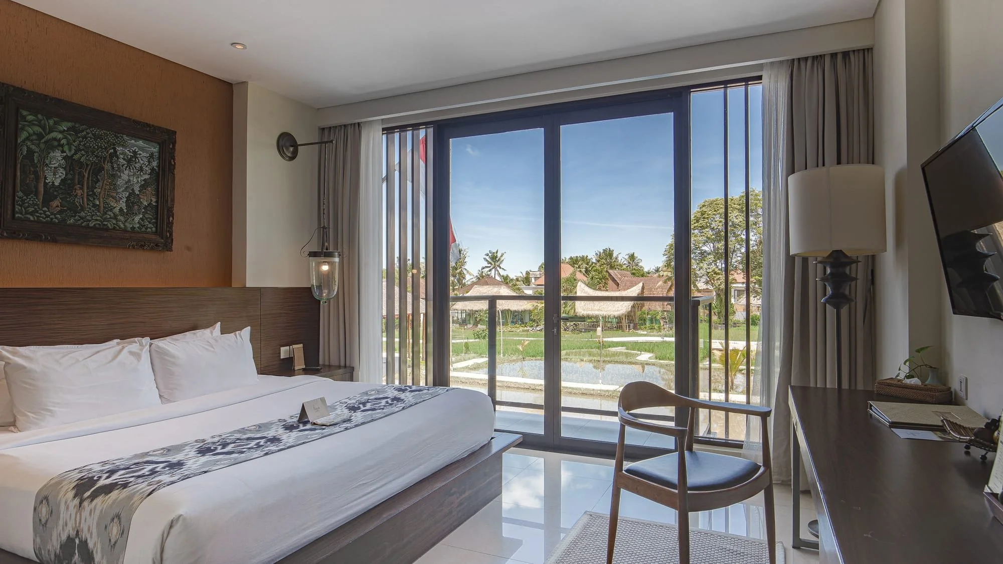 Ubud Deluxe Hotel Room - Choice of King bed or 2 twin beds