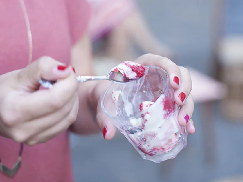 I SCREAM: ICE CREAM.