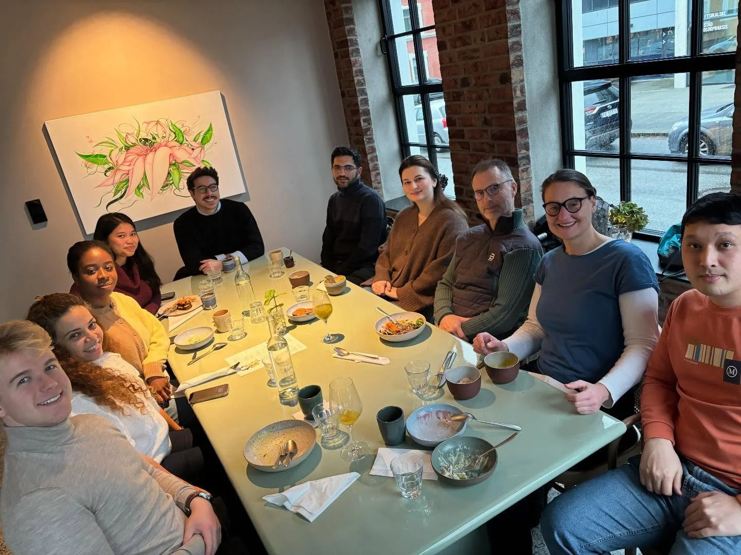 Moments like this remind us of how strong our workplace culture is, coming together for a relaxed Saturday brunch, sharing great conversations, and connecting outside the office 👫☕️🤗