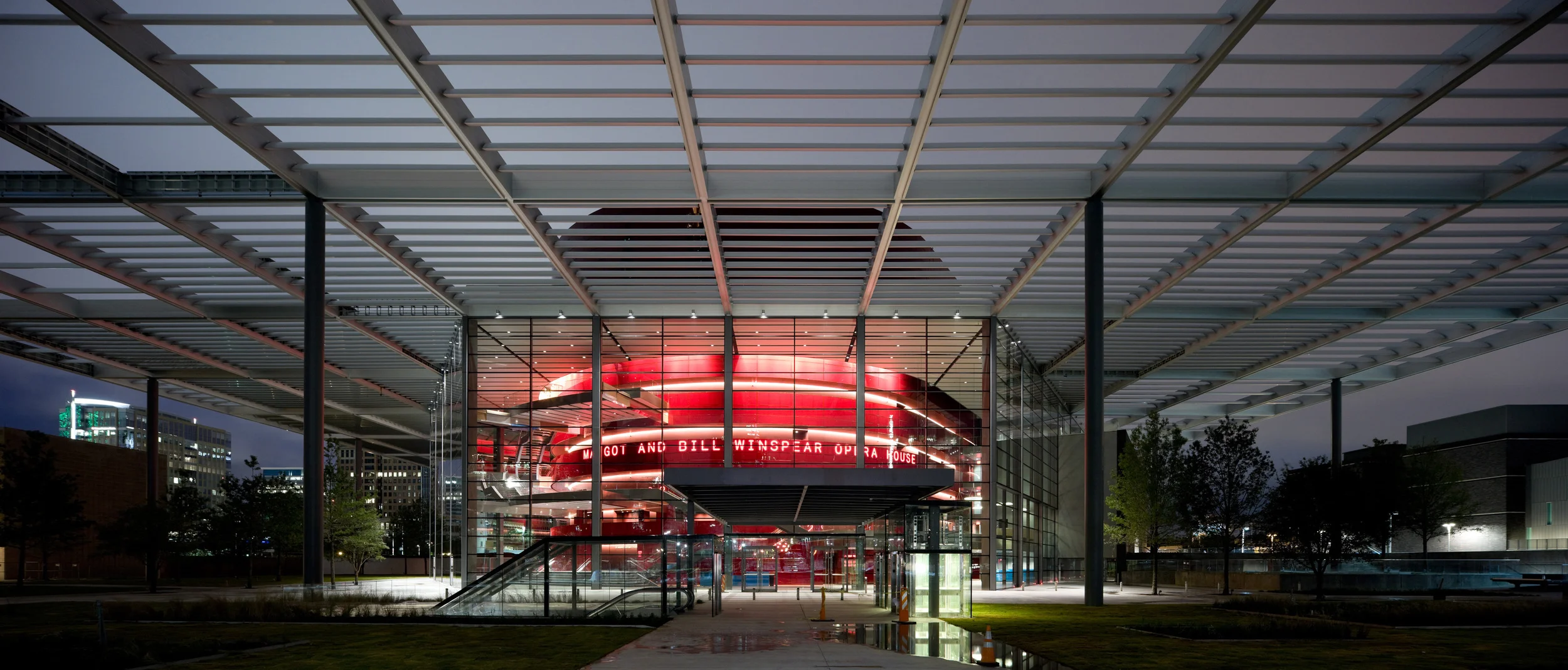 2x4_Iwan Baan_Winspear Opera House_3 Winspear Exterior.jpg