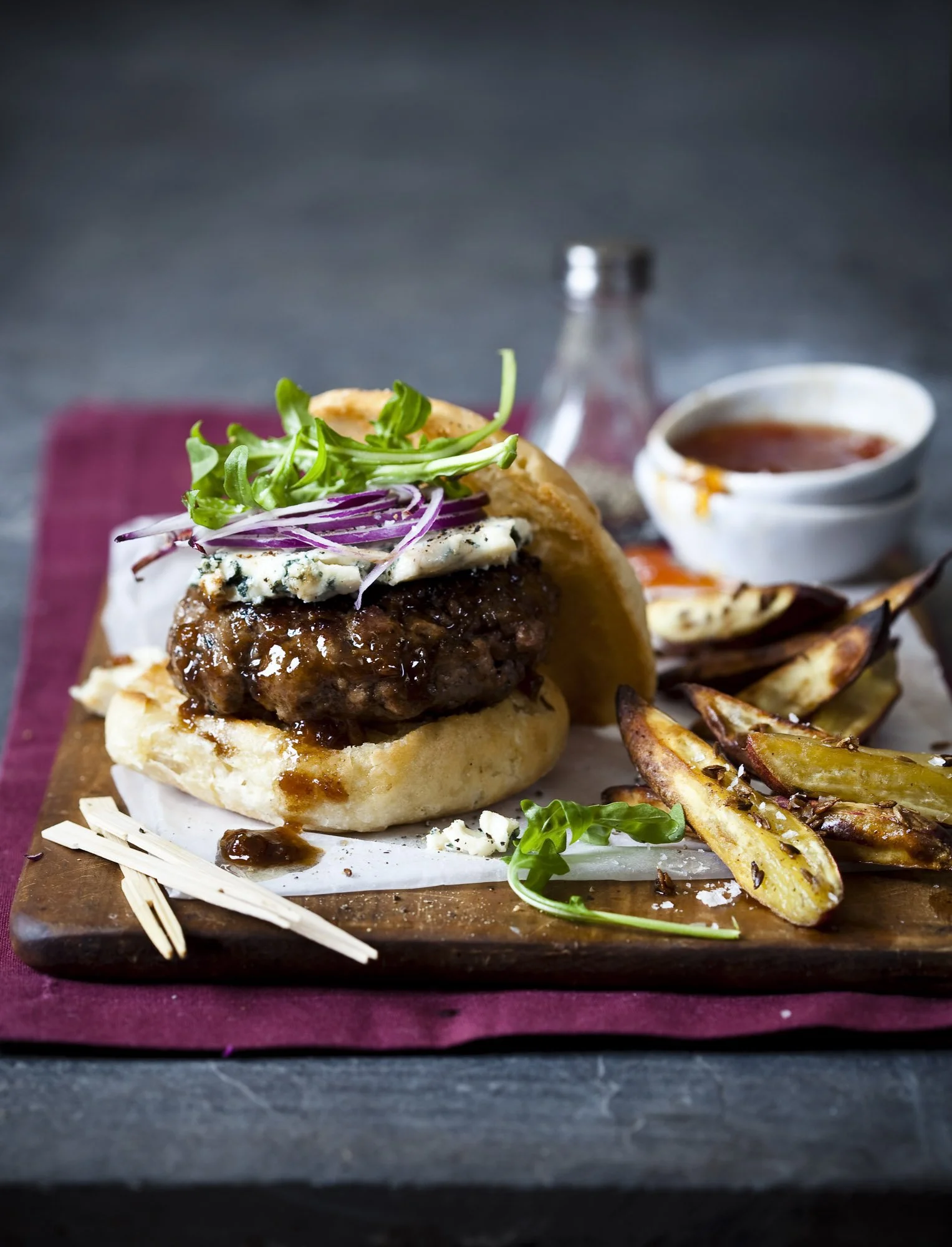 Hamburger-8356-Edit.jpg