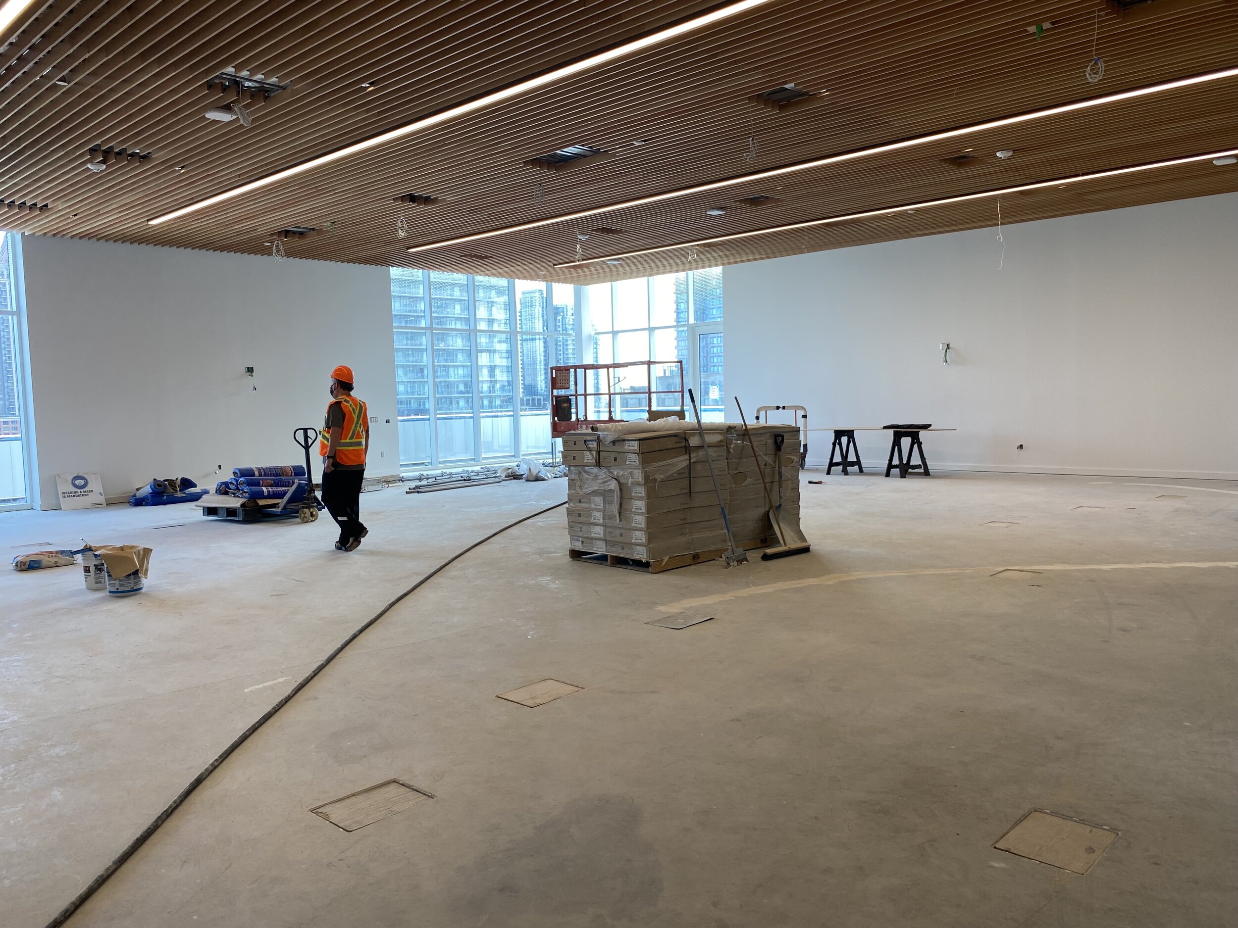  Open space on the 5th floor of Sheridan Student Union’s new Student Centre and Athletic Building.  