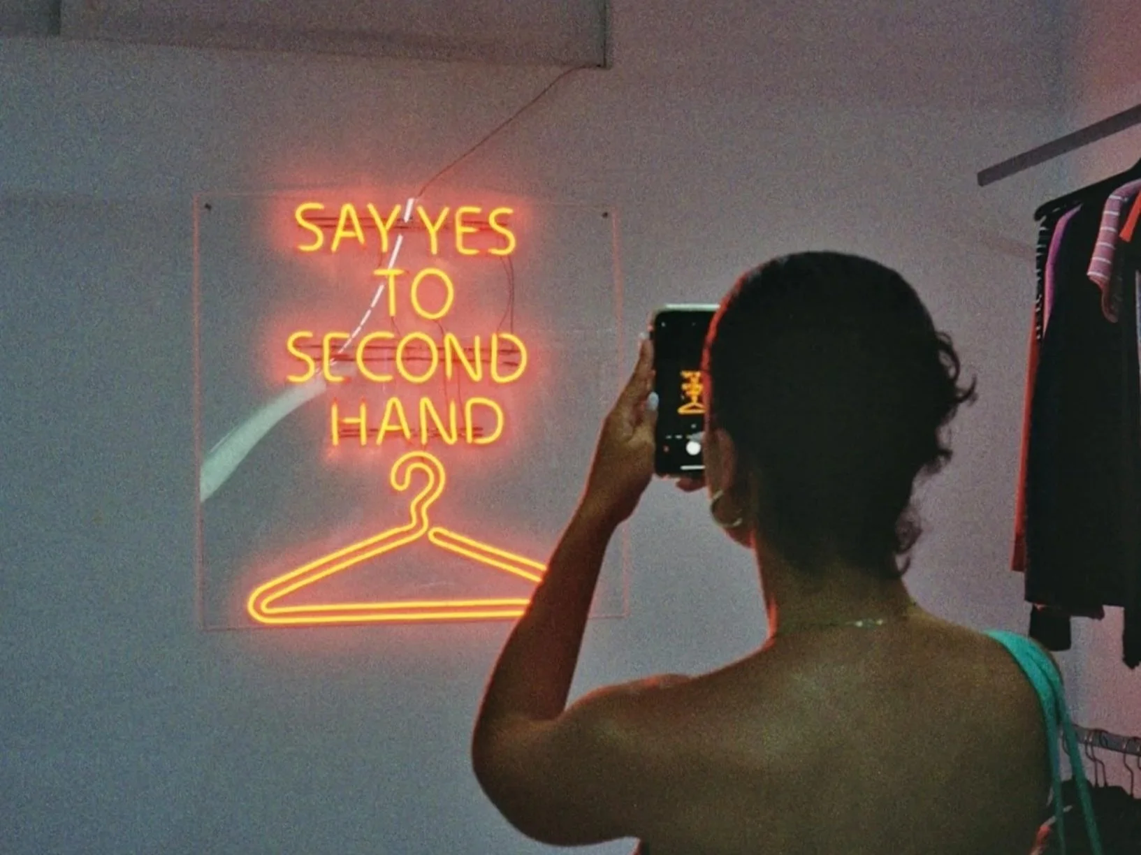 Thrifting in Mississauga: Tips and Spots to Buy Second-Hand