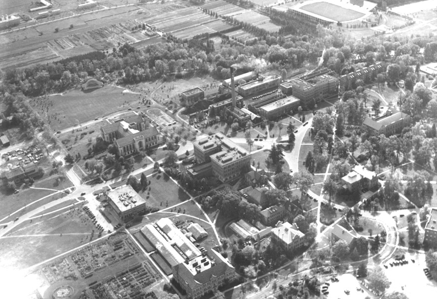 _Ag Hall_aerial_1930s.jpg