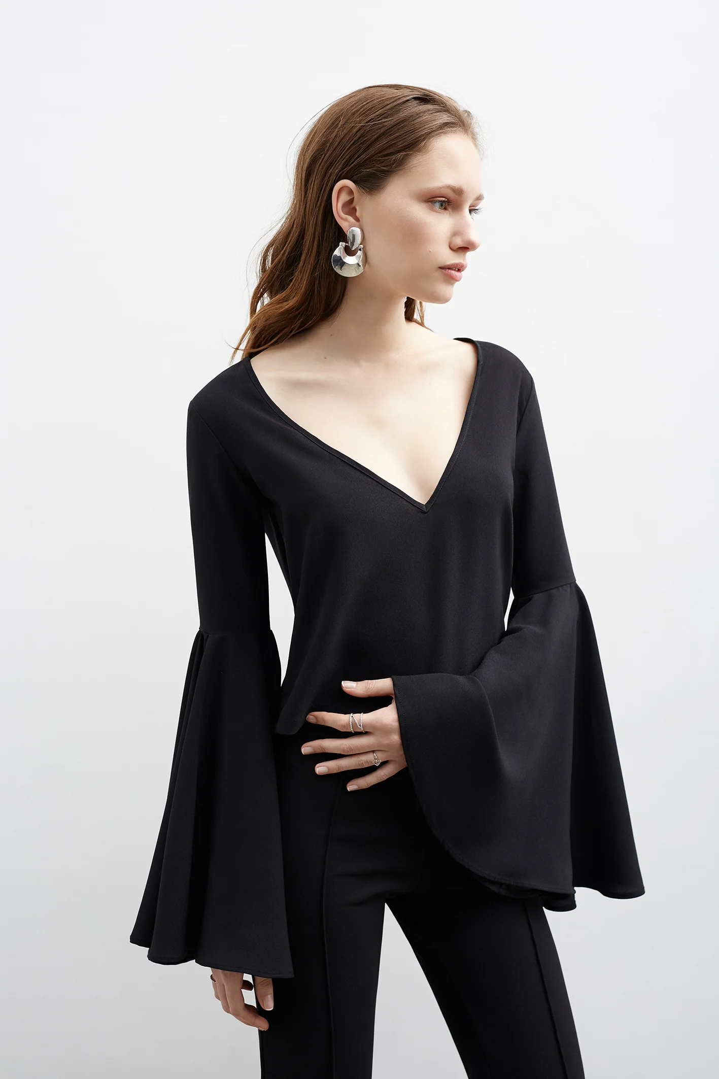 Top Ariadne_805_WEB.jpg