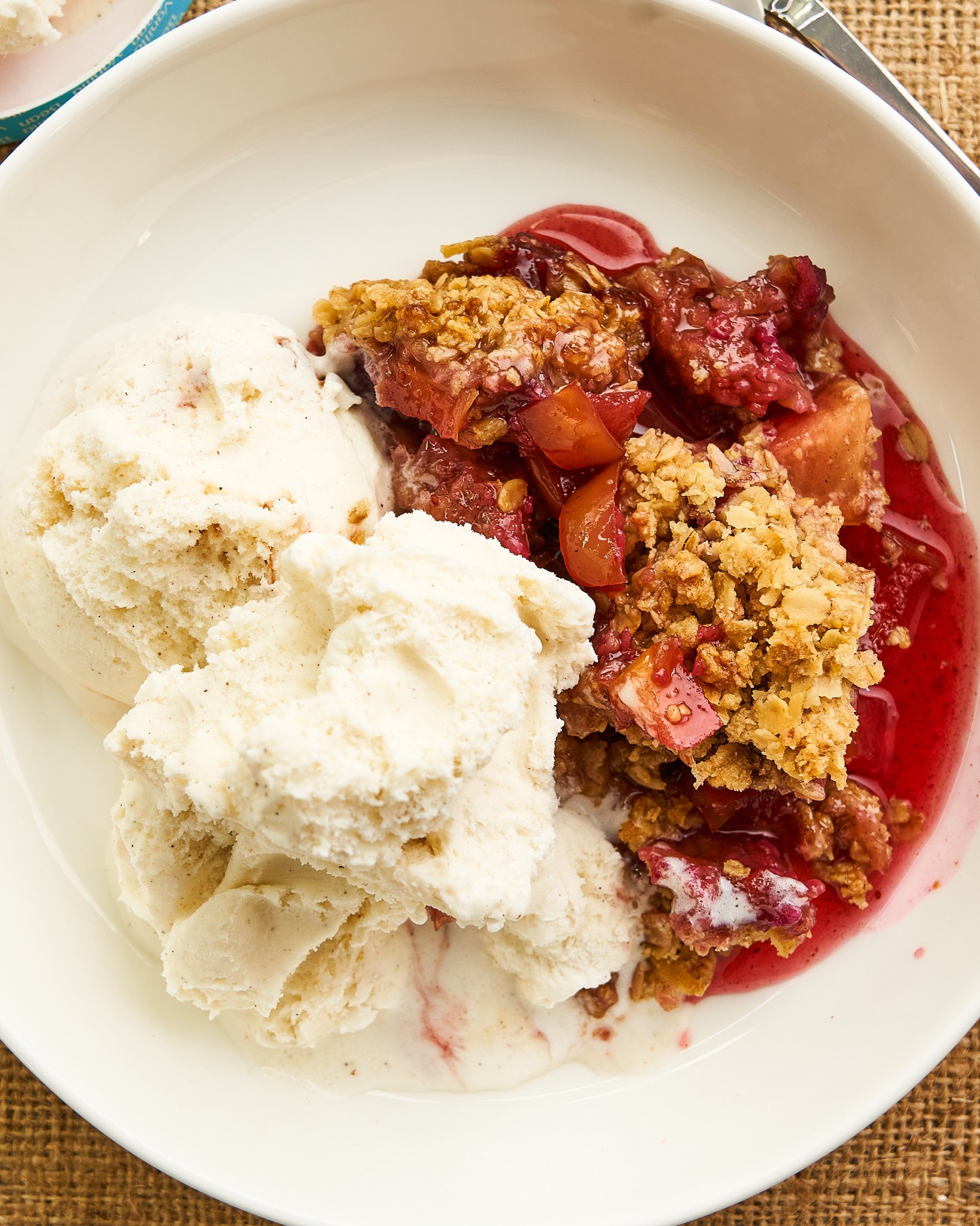 JustDessertsShoot5_BLUEBERRY APPLE CRISP_087.jpg