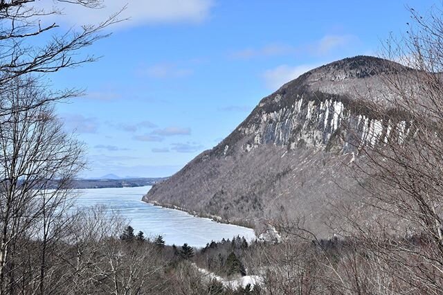 .
Burke Mountain, VT &ldquo;Corona-cation&rdquo; 3/ 12/ 2020
&bull;
&bull;
&bull;
#BurkeMountain
@kelly.devin9 
@caroline.kelly356