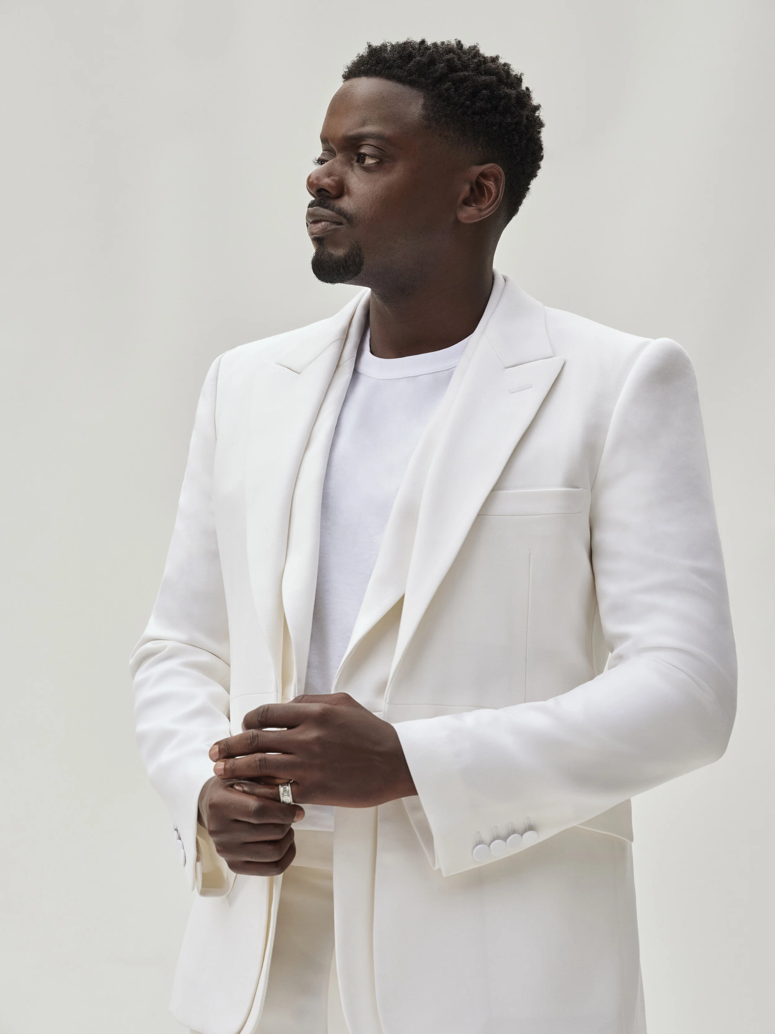 041121_DANIELKALUUYA_ALEXANDERMCQUEEN_LOOK_03_0173.jpg