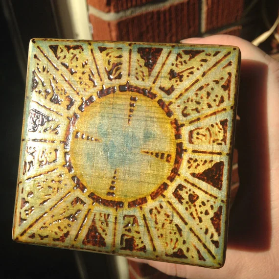 hellraiser laiment box3.jpg