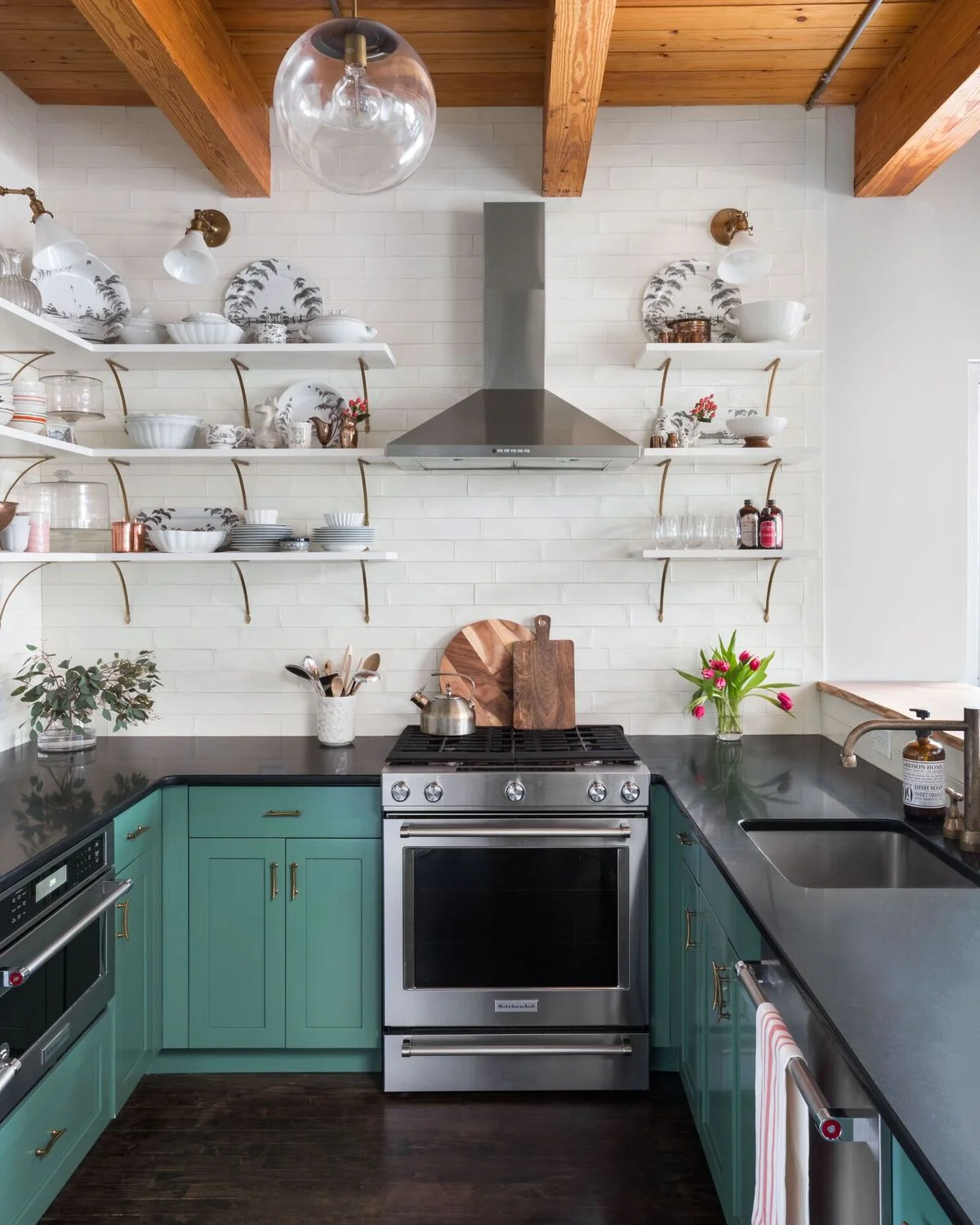 Photo by Claire Esparros for Shannon Tate Interiors