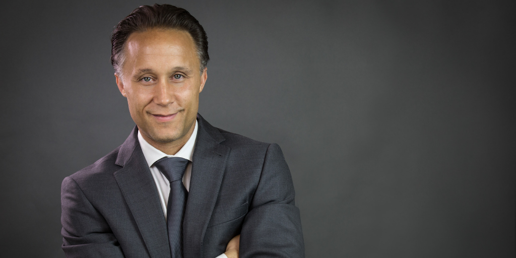 eligible-dc-bachelor-matthew-mccombs