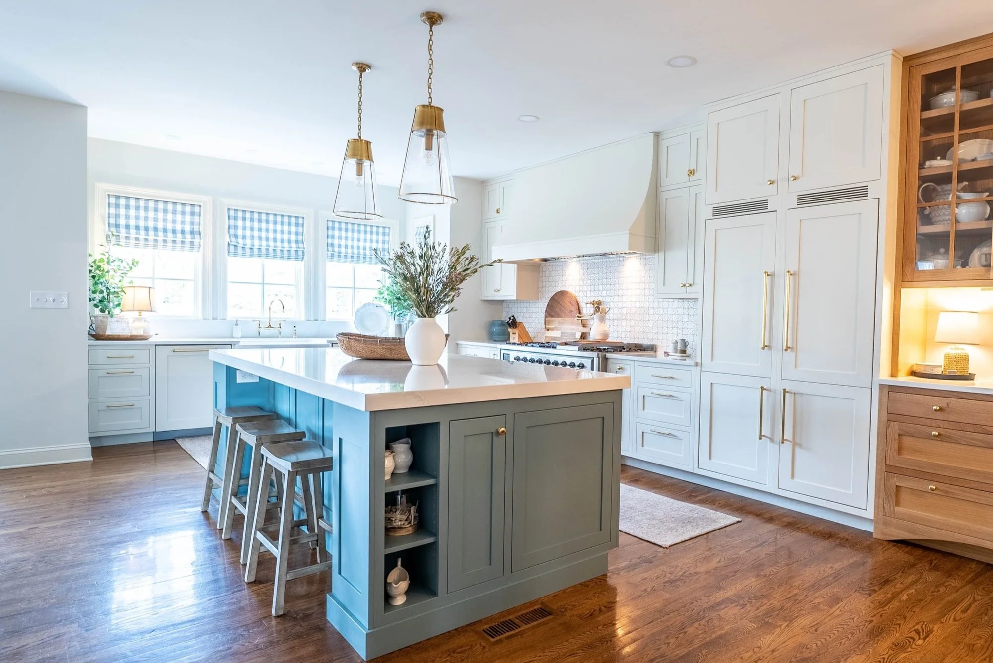interior.design.local.remodel.contractor.construction.new.reno.designer.custom.kitchen.design.cabinets.knoxville.tennessee.jpg