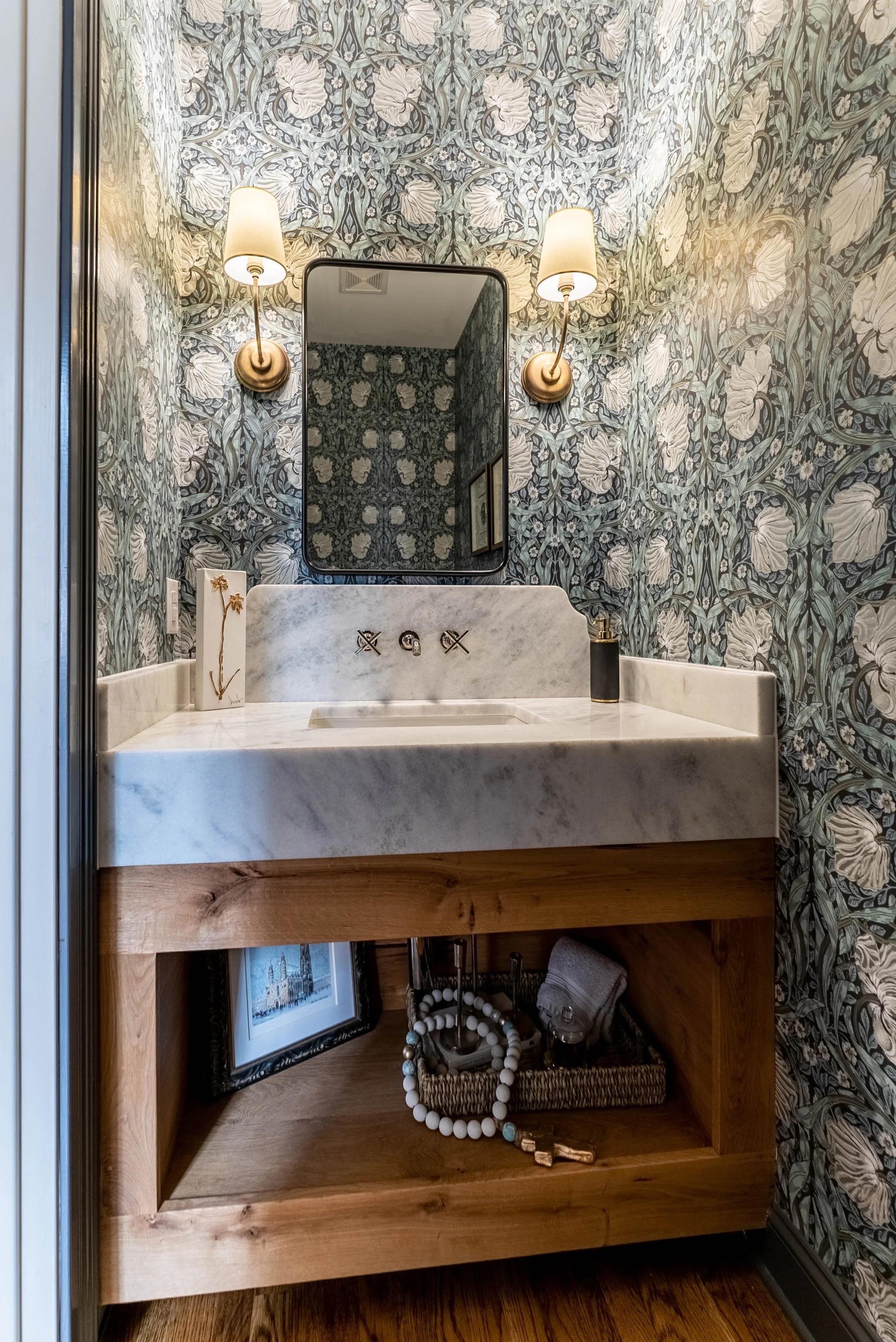 Rocky.Hill.Knoxville.TN.interior.design.wallpaper.designer.contractor.jpg