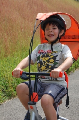 Fesko on fun bike.jpg