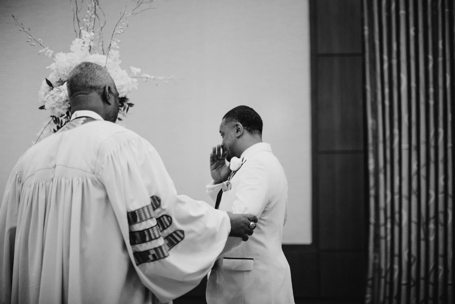 30_Ritz-carlton-wedding_charlotteNC_charlotteweddingphotographer.jpg
