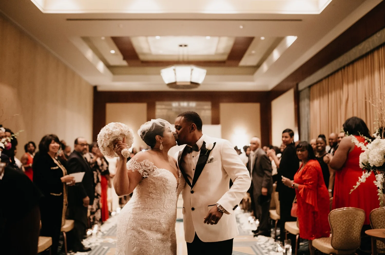 42_Ritz-carlton-wedding_charlotteNC_charlotteweddingphotographer.jpg