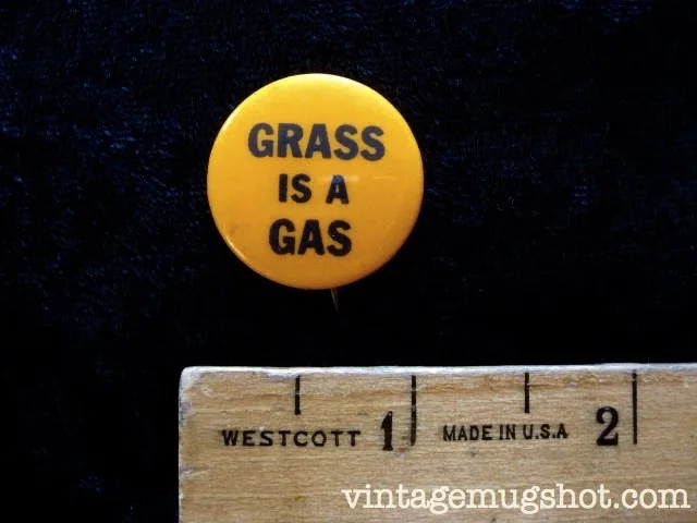 "Give the Grass a Chance" Button